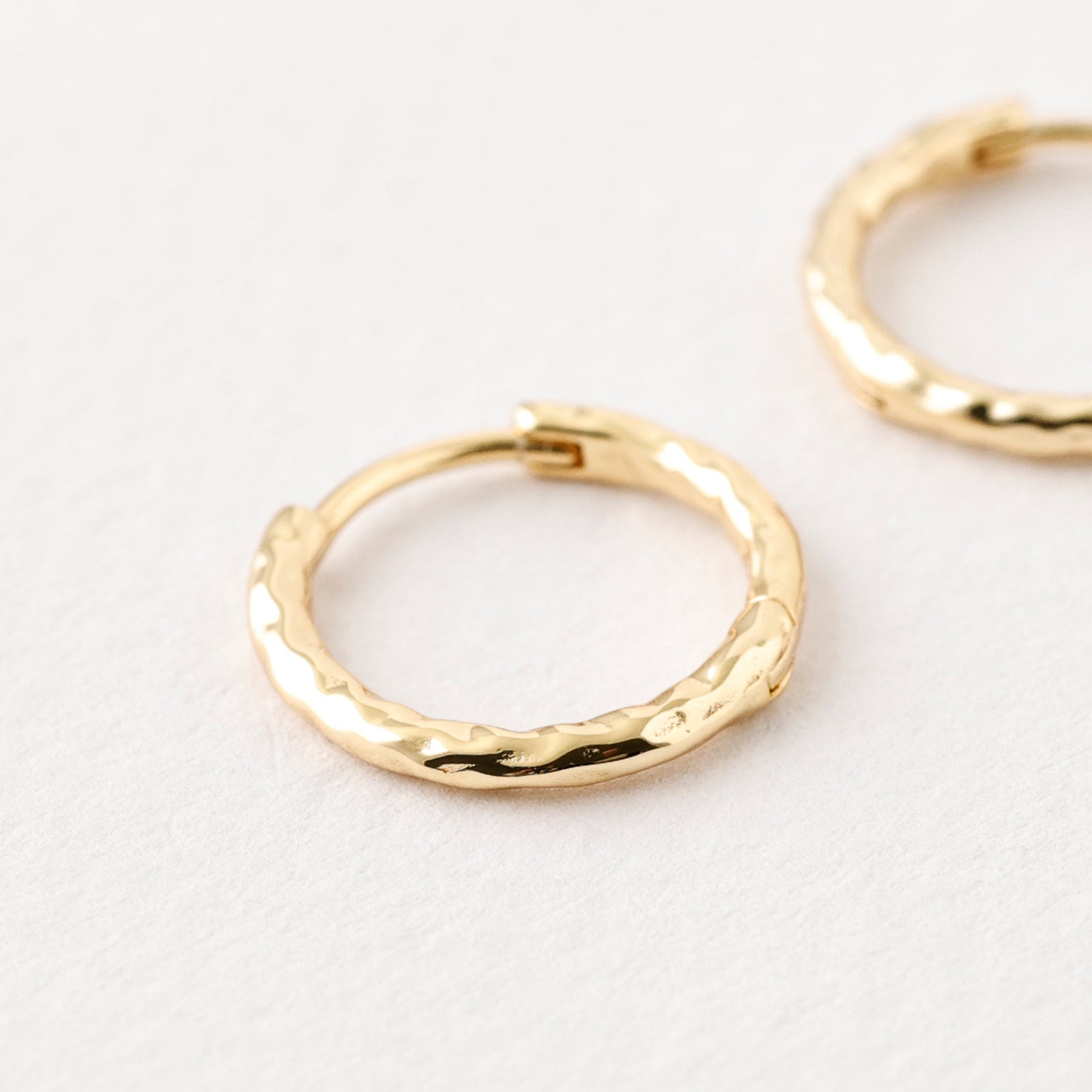 Hoop earrings made of 925 sterling silver - Hoop earrings with hammered finish - Gold or silver - Real silver earrings - OS004