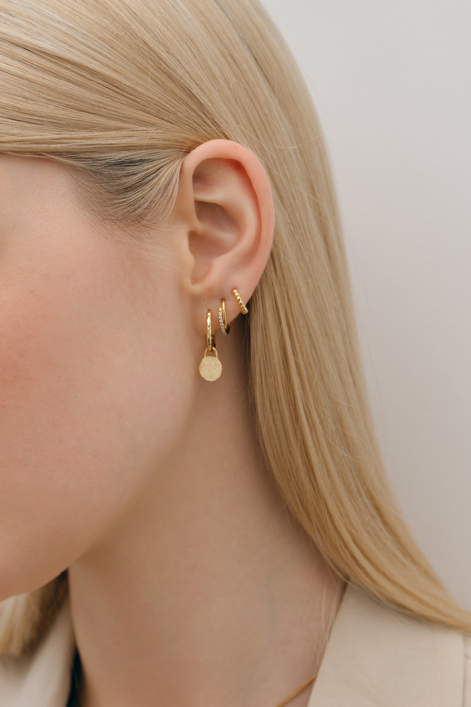 Elegante Kugel Creolen - 925er Sterling Silber