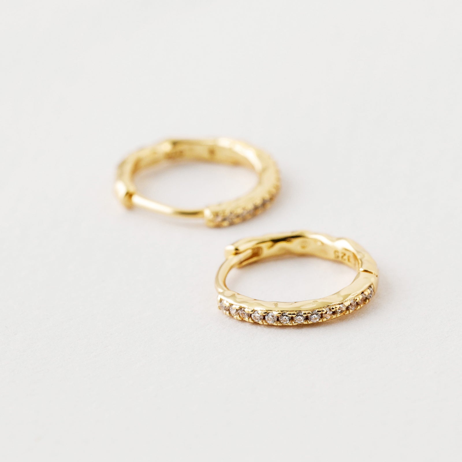 Creolen mit Zirkonia - 925er Sterlingsilber - VIVIANNASCHMUCK