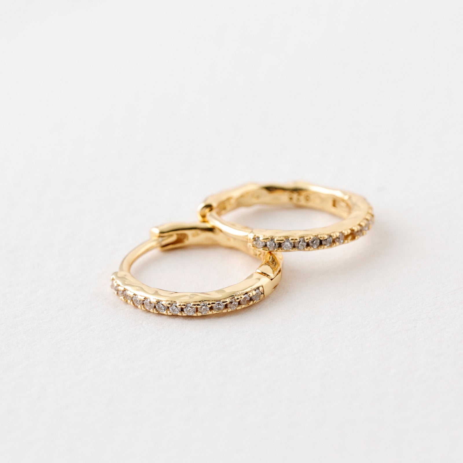 Hoop earrings with zirconia - 925 sterling silver