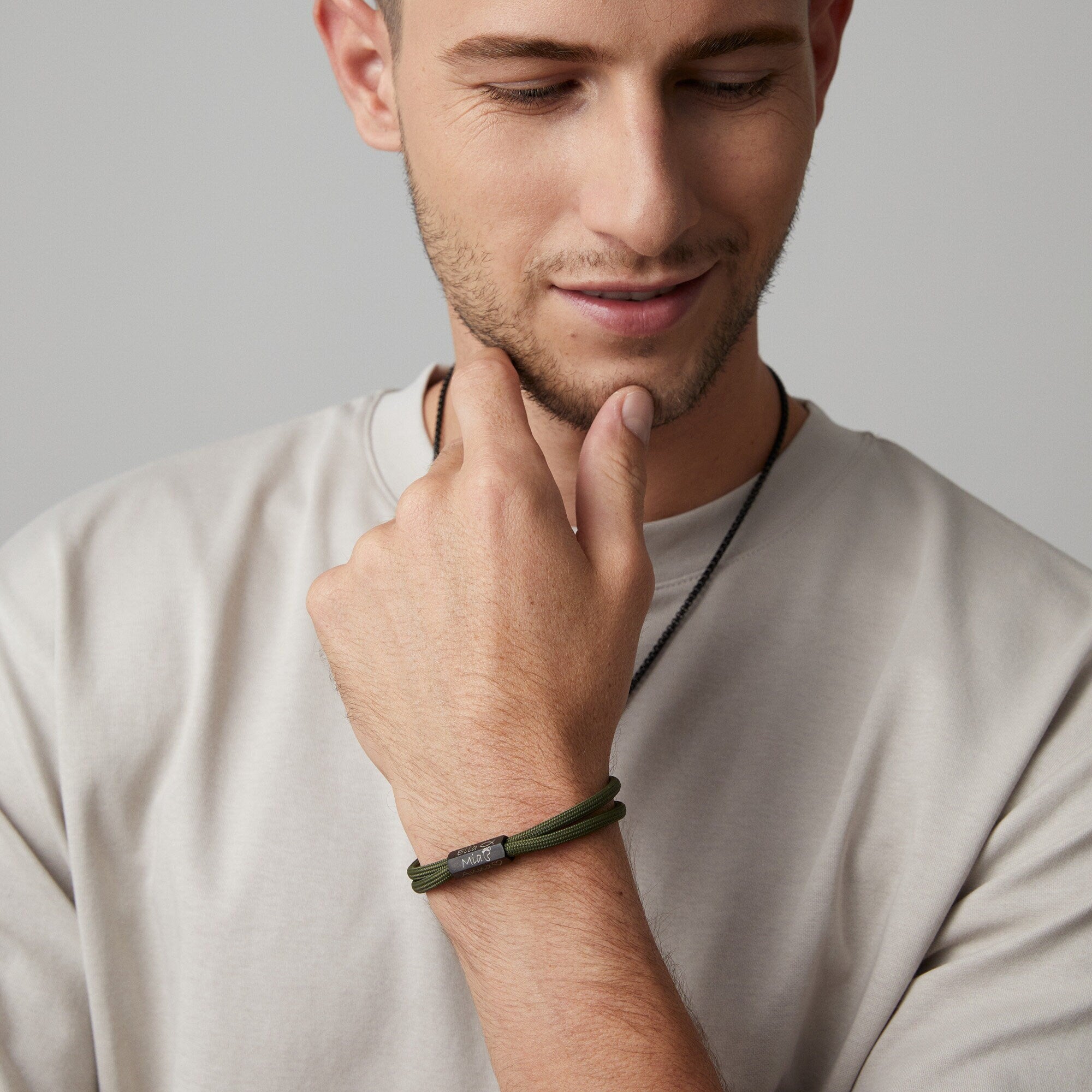 Personalisertes Magnet Herrenarmband