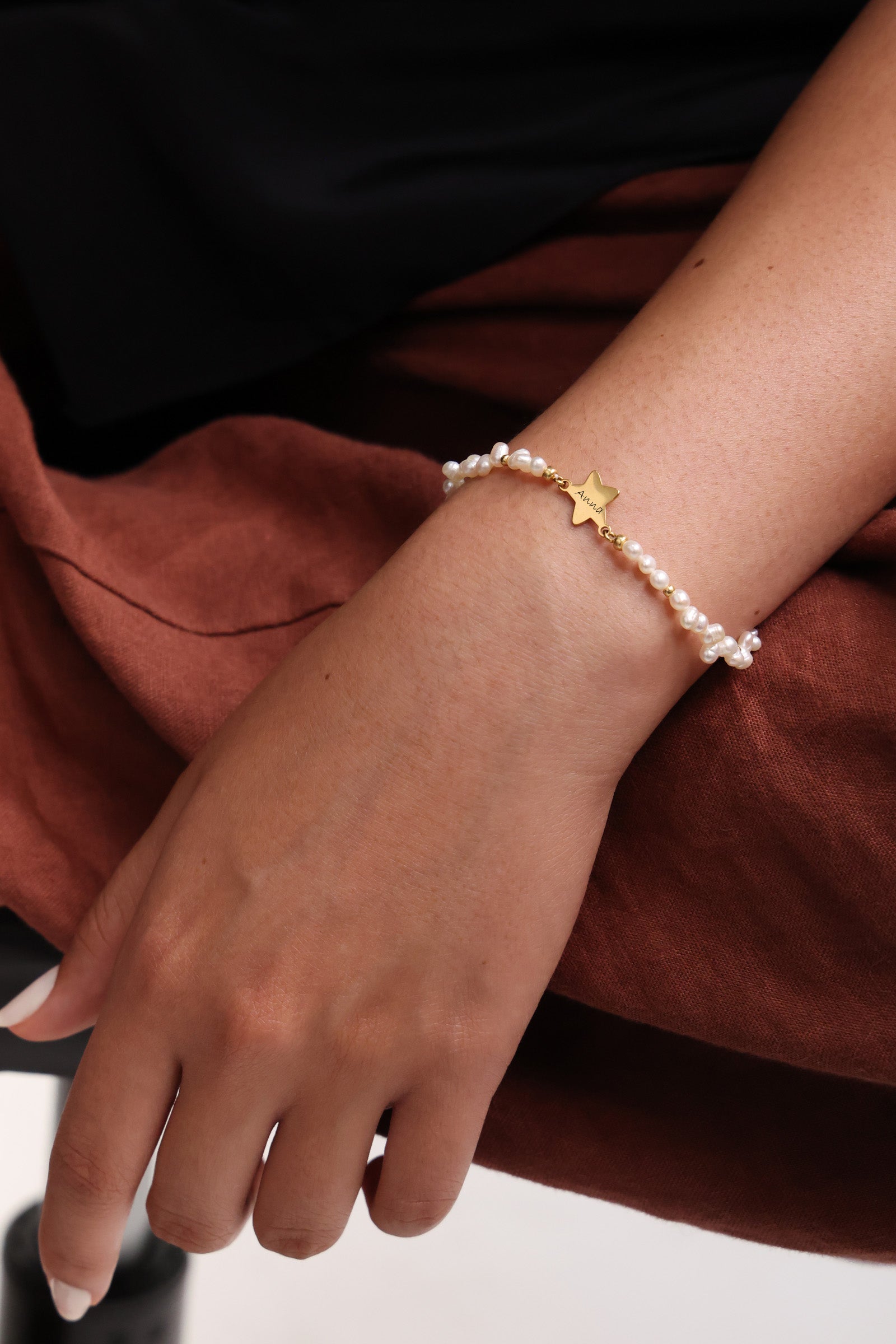 Personalized protective bracelet with guardian angel & freshwater pearls