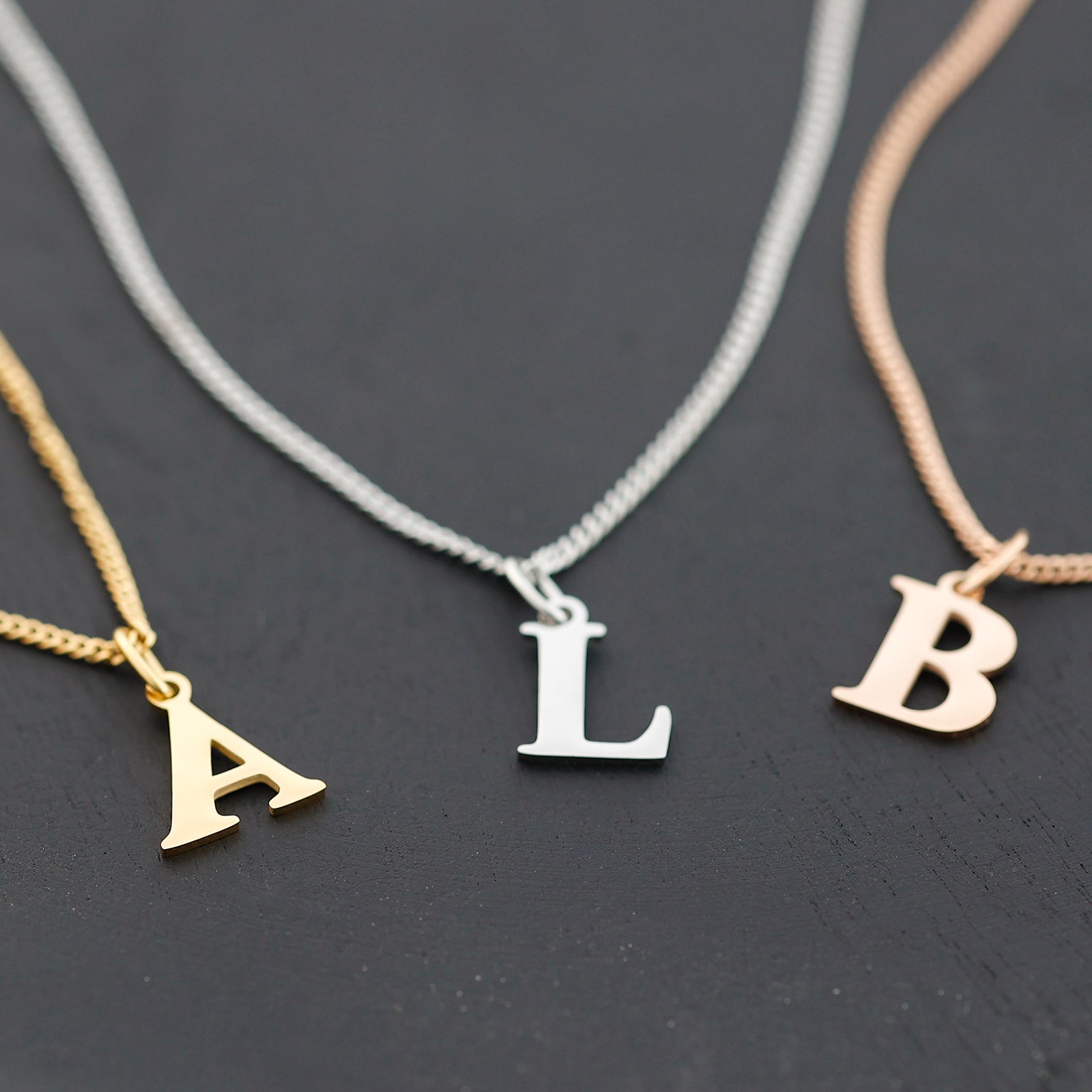 Initialen Kette Damen Halskette VIVIANNASCHMUCK