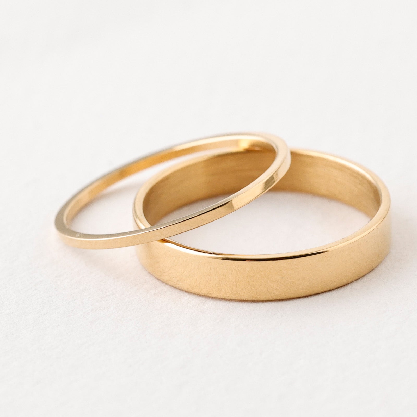 Minimalistischer Ring - Feiner Stapelring - 1mm Damen Ringe VIVIANNASCHMUCK