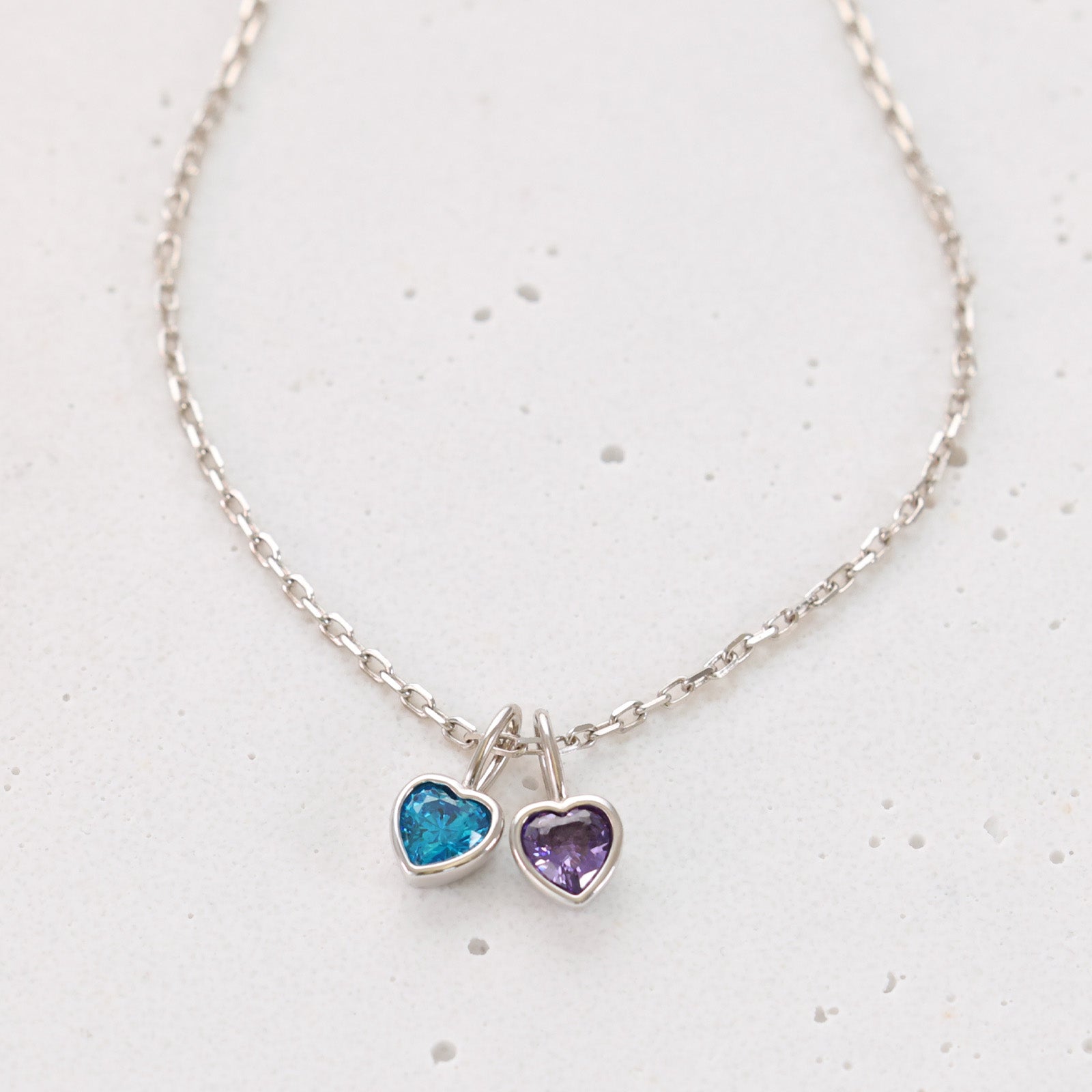 Geburtsstein-Kette mit herzförmigen Anhängern aus Zirkonia - 925 Sterling Silber