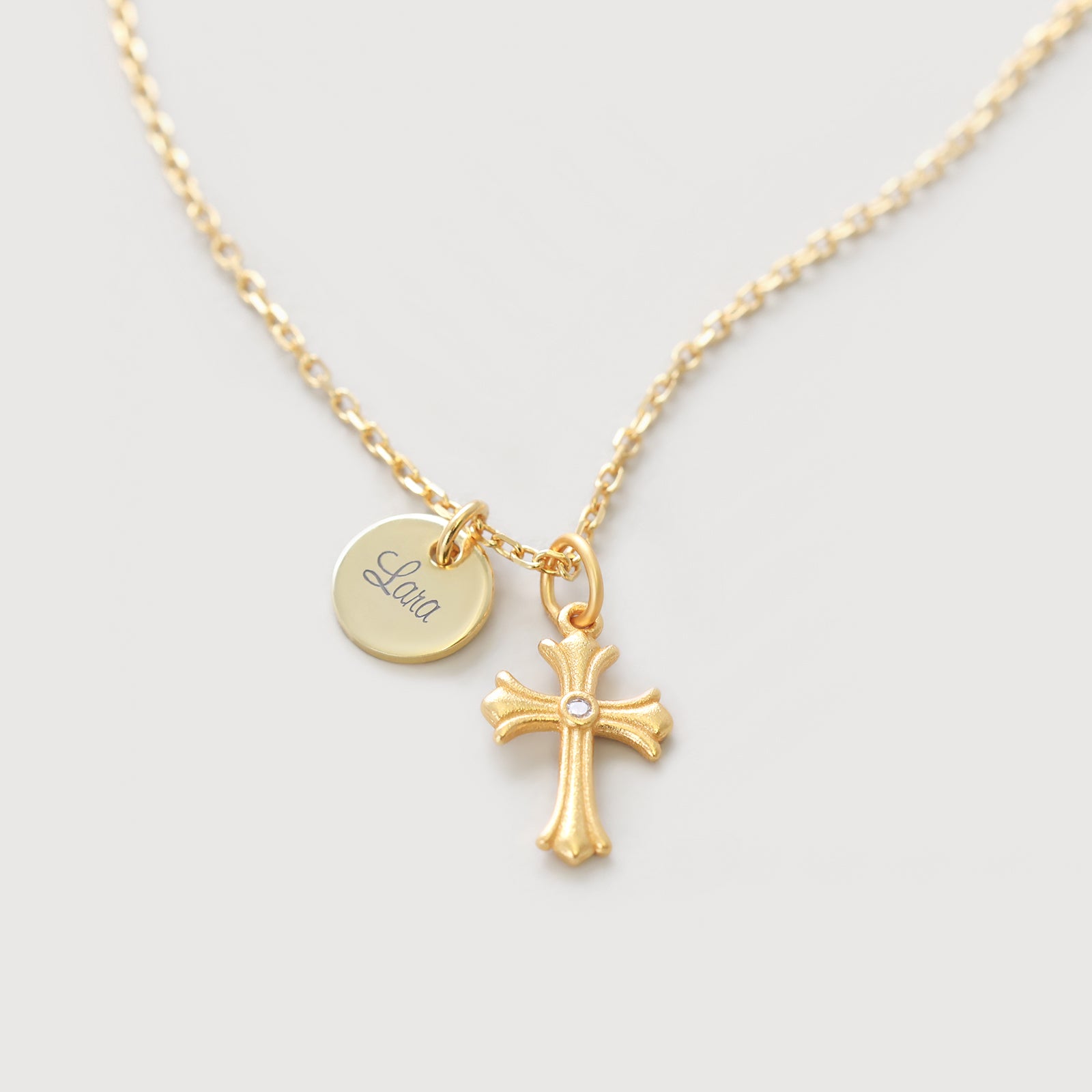 Feine Kreuzkette mit Zirkonia und Gravurplättchen - 925 Sterling Silber