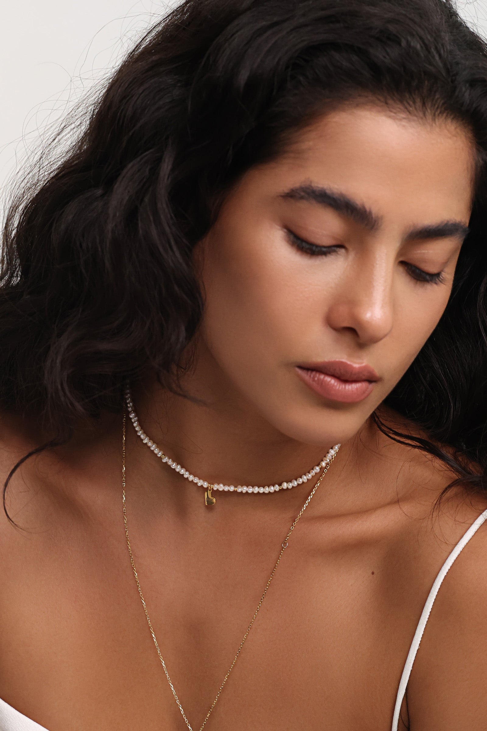 Perlenkette mit personalisierbarem Herzanhänger Damen Halskette VIVIANNASCHMUCK