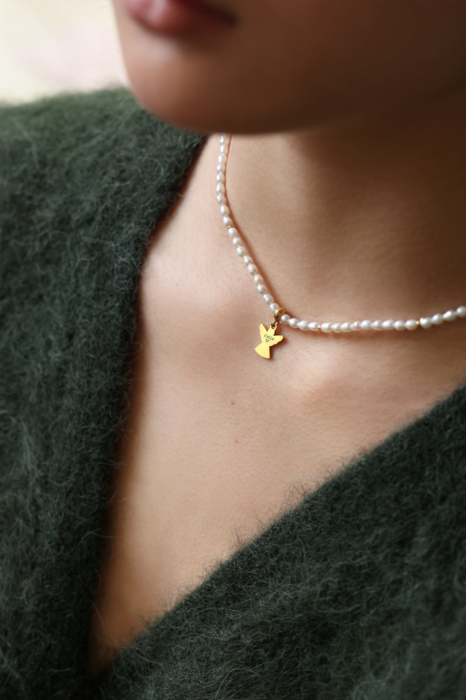 Schutzengel Perlenkette mit Gravur - Geschenk mit Karte Damen Halskette VIVIANNASCHMUCK