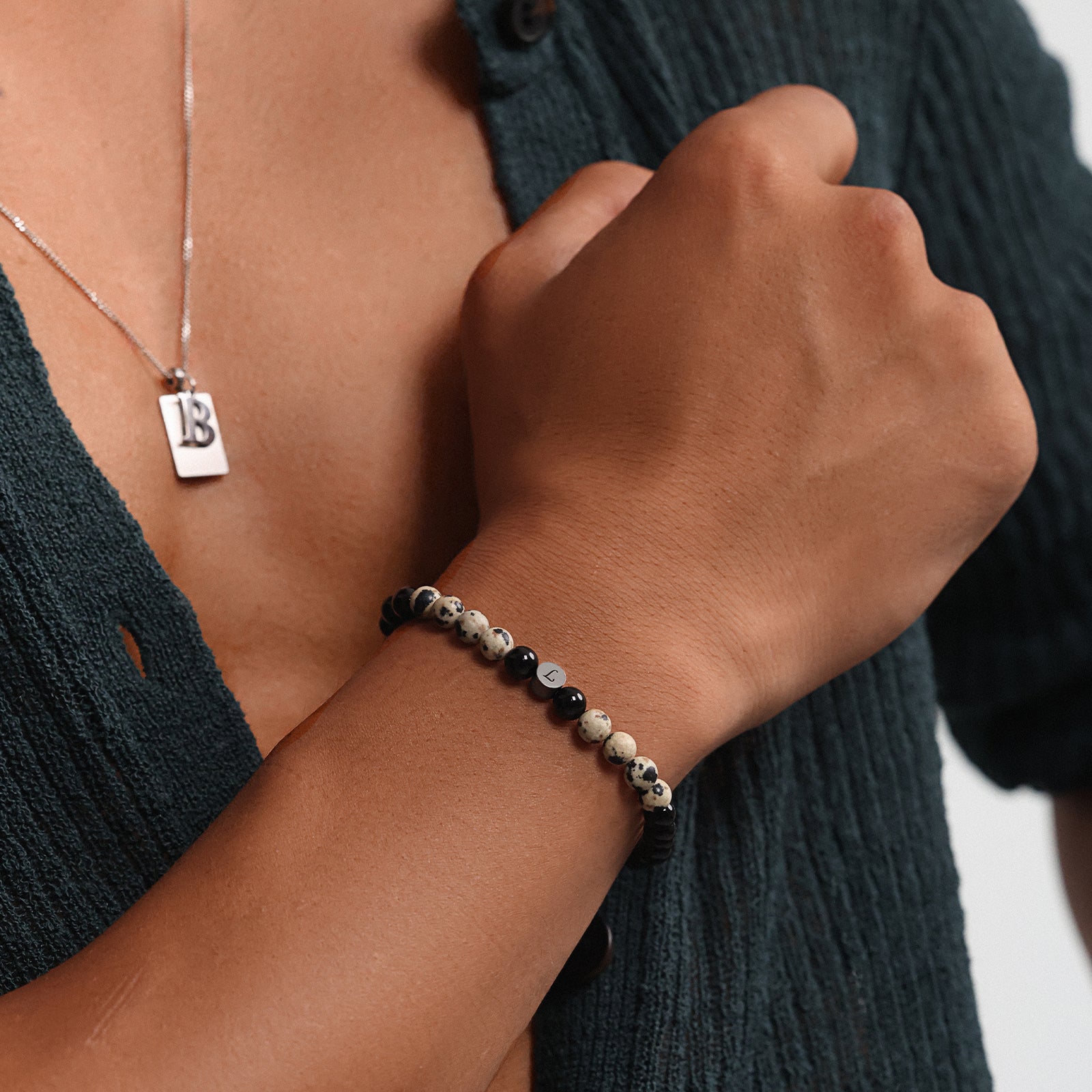 Herren Armband aus schwarzem Onyx & Dalmatiner Jaspis – personalisierbar Herren Armband VIVIANNASCHMUCK