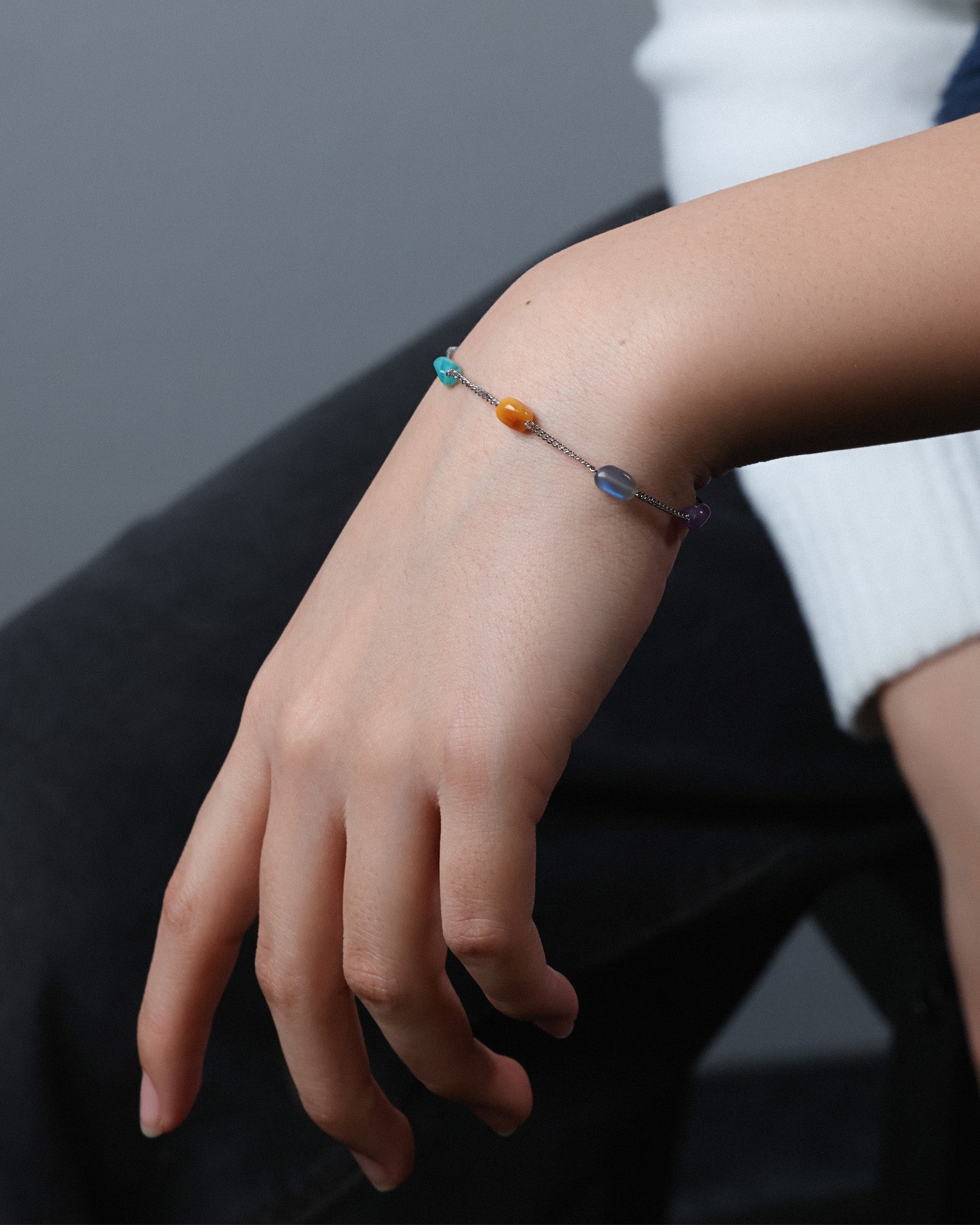 Energiearmband aus Edelstahl mit Natursteinen - Individuell kombinierbar Damen Armband VIVIANNASCHMUCK