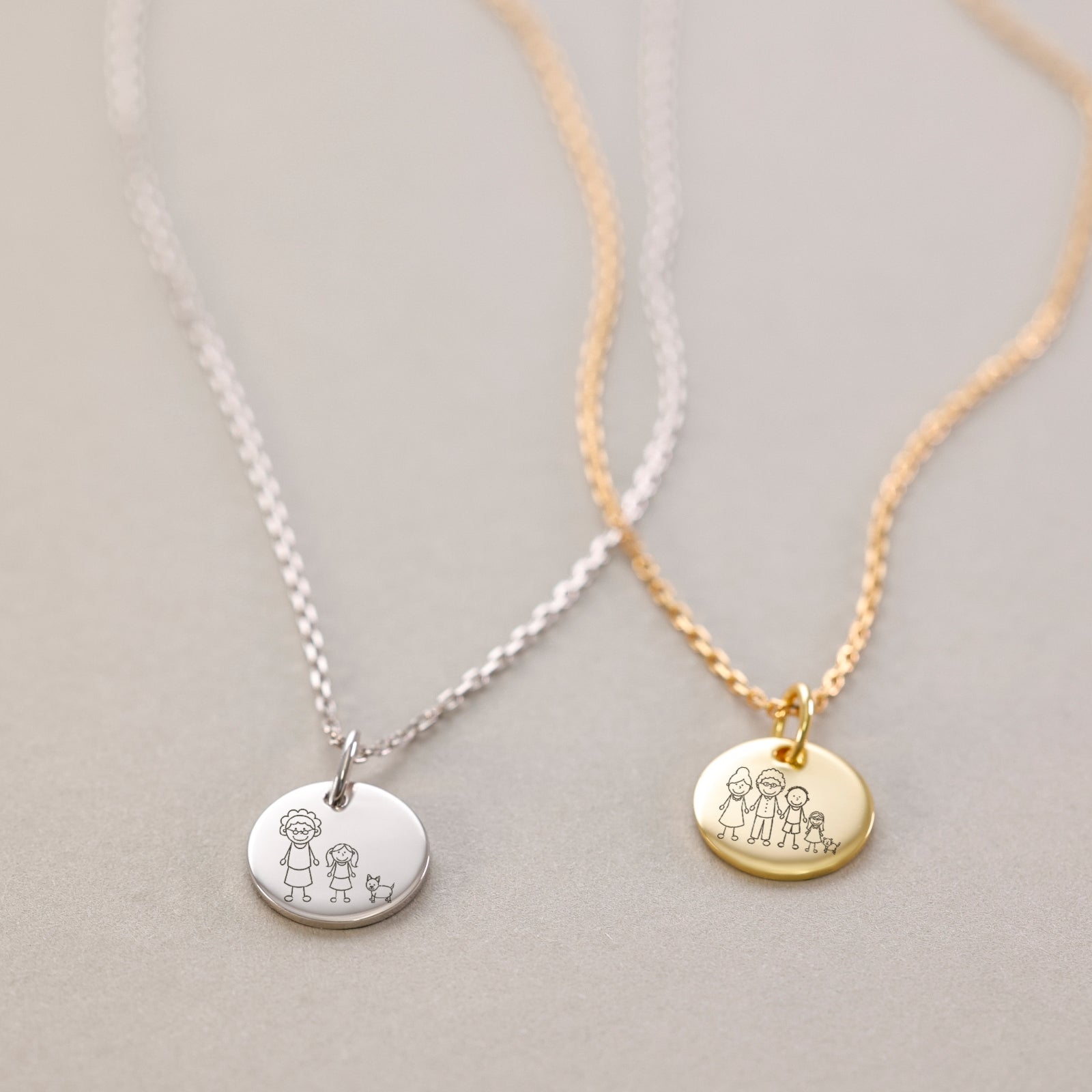 Familienkette mit Wunschgravur – Dein Design, deine Familie