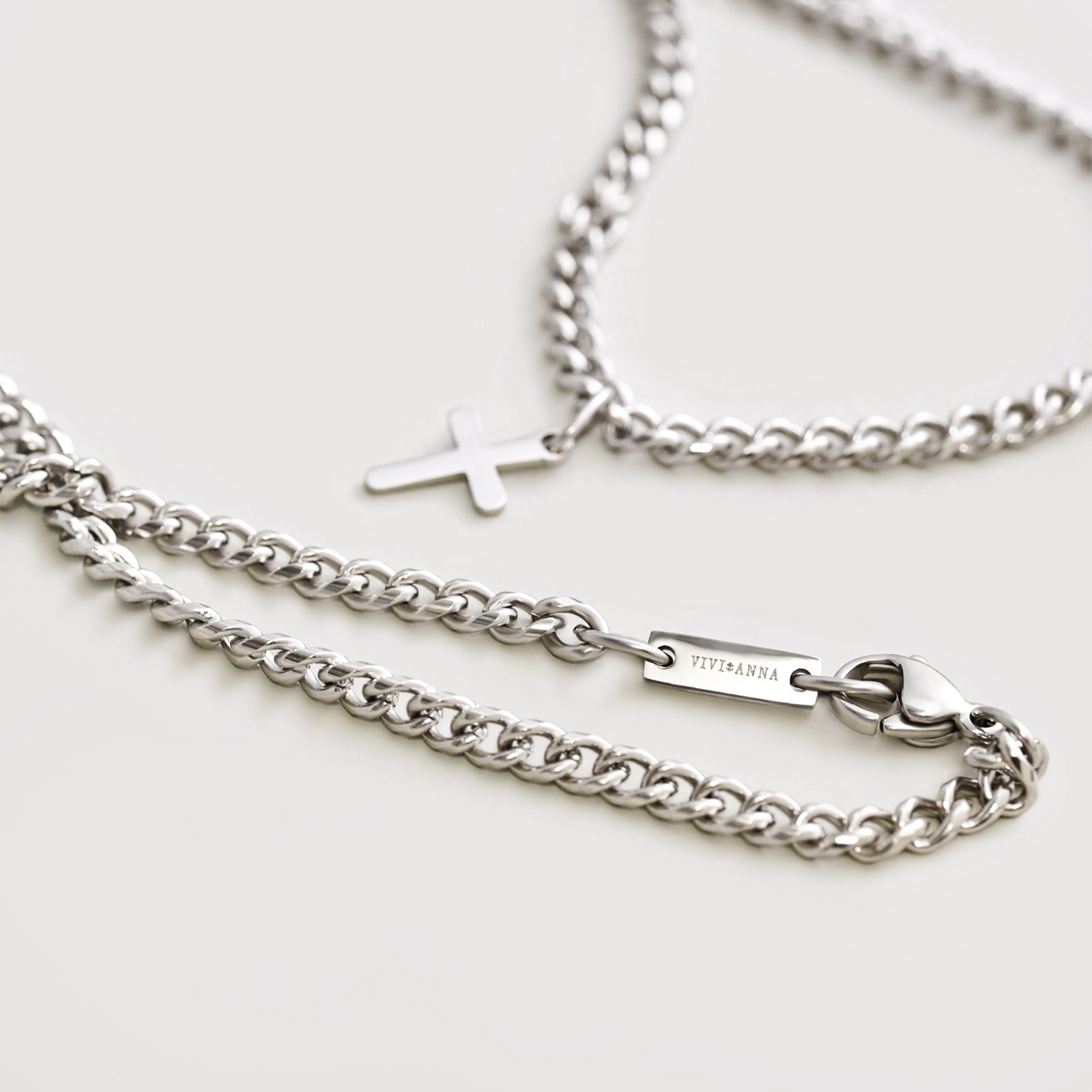 Personalisierte Herren Halskette mit Mini-Kreuzanhänger