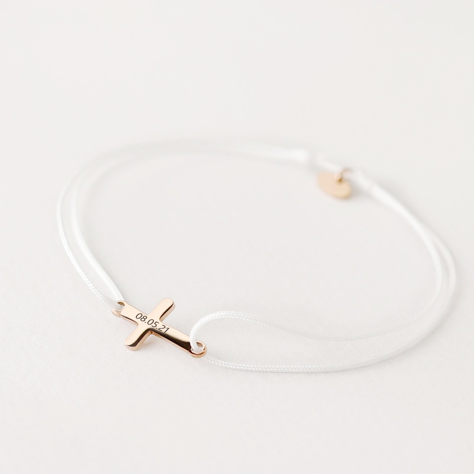 Personalisiertes Kreuzarmband mit Gravur Kinder Armband VIVIANNASCHMUCK
