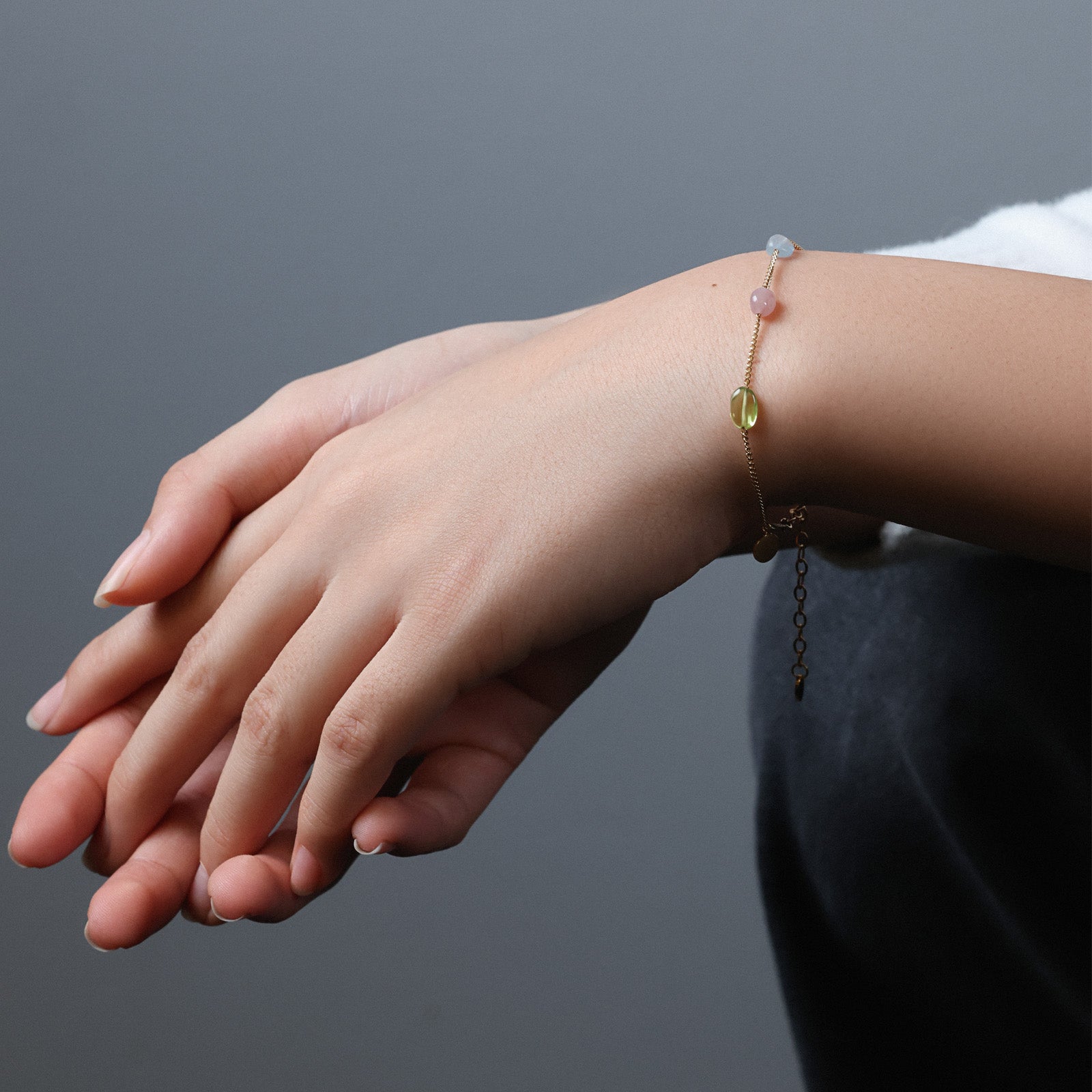 Energiearmband aus Edelstahl mit Natursteinen - Individuell kombinierbar Damen Armband VIVIANNASCHMUCK