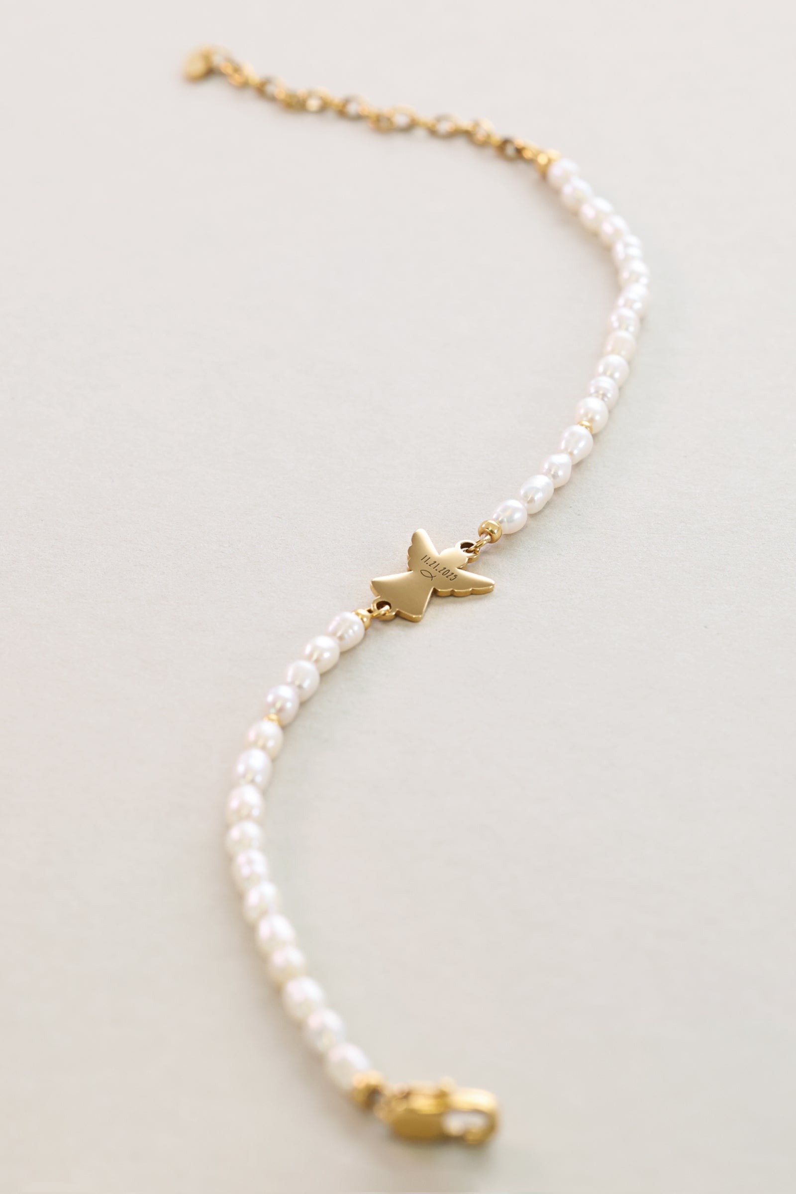 Personalized protective bracelet with guardian angel & freshwater pearls