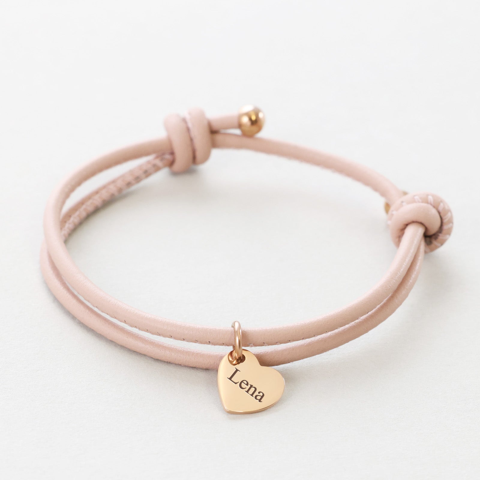 Herz-Anhänger Lederarmband mit Gravur Damen Armband VIVIANNASCHMUCK