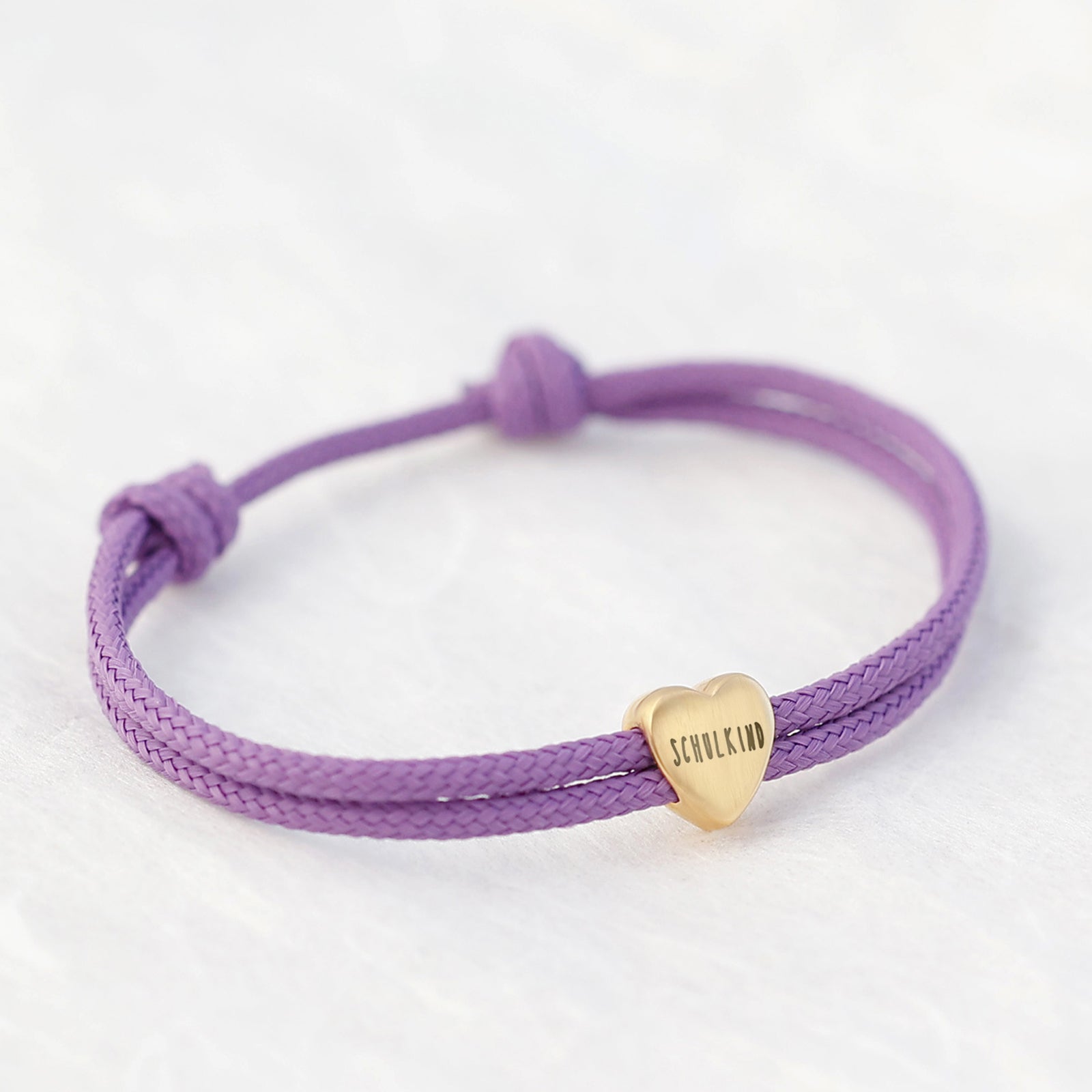 Herzensband – personalisiertes Segeltau-Armband mit Herzgravur Damen Armband VIVIANNASCHMUCK