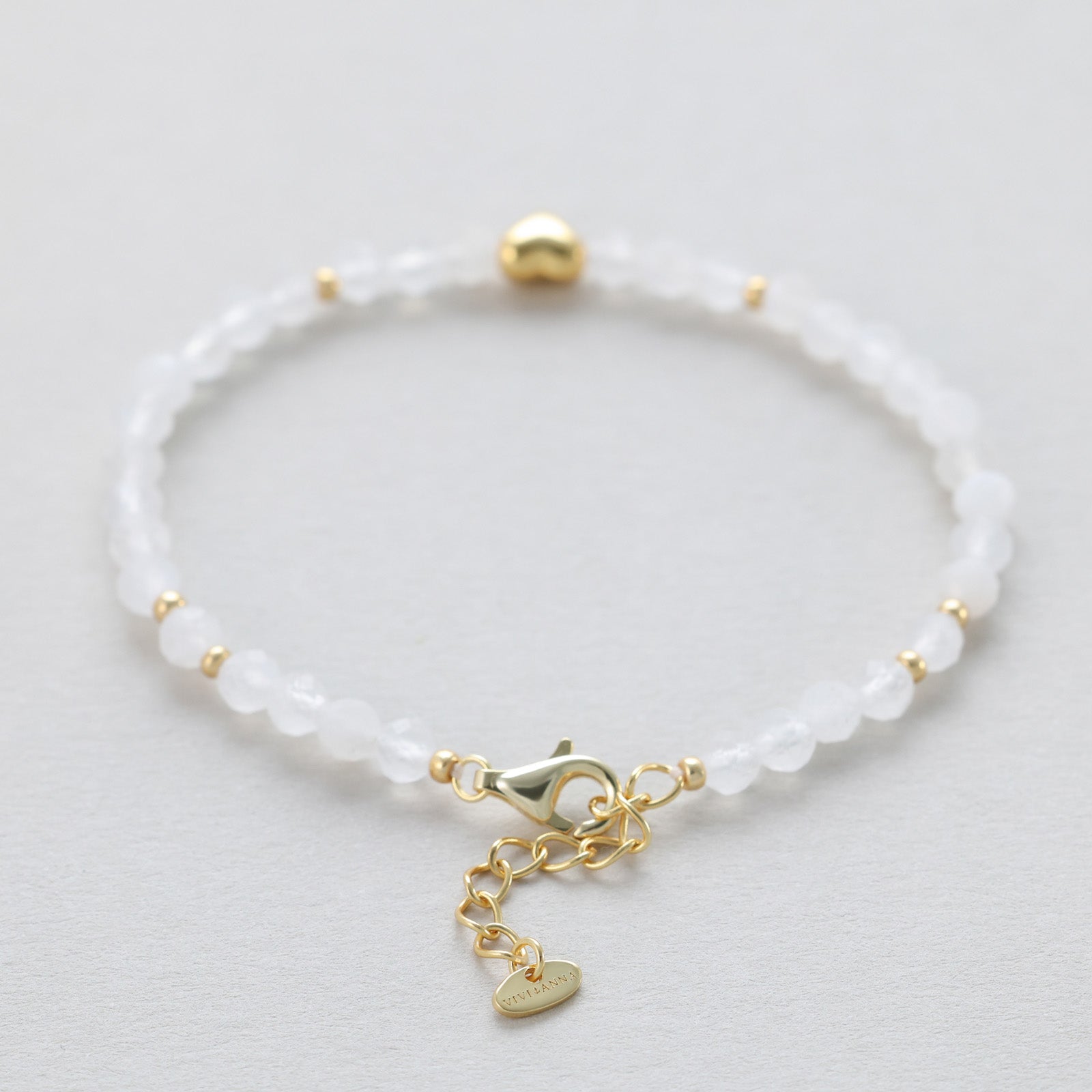 Mondstein-Armband mit Herz - 925er Sterling Silber Damen Armband VIVIANNASCHMUCK