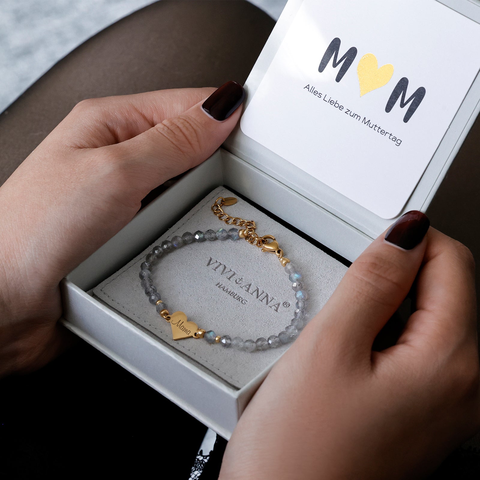 Labradorite bracelet with heart pendant - gift for mom with card