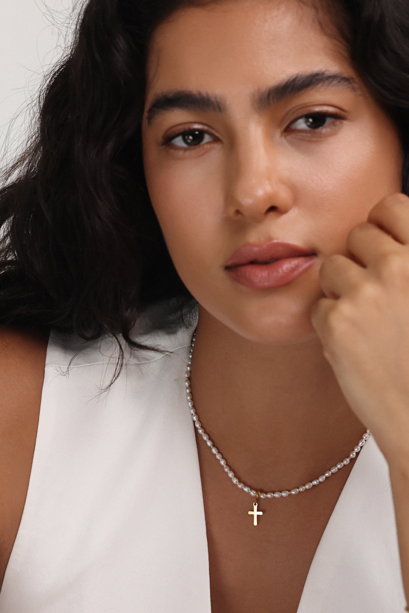 Süßwasserperlen Halskette mit Kreuz Damen Halskette VIVIANNASCHMUCK