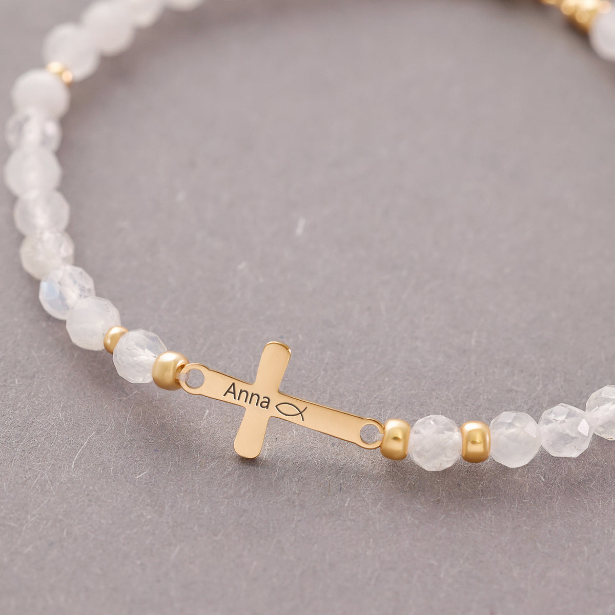 Mondstein Armband mit Kreuz und Gravur