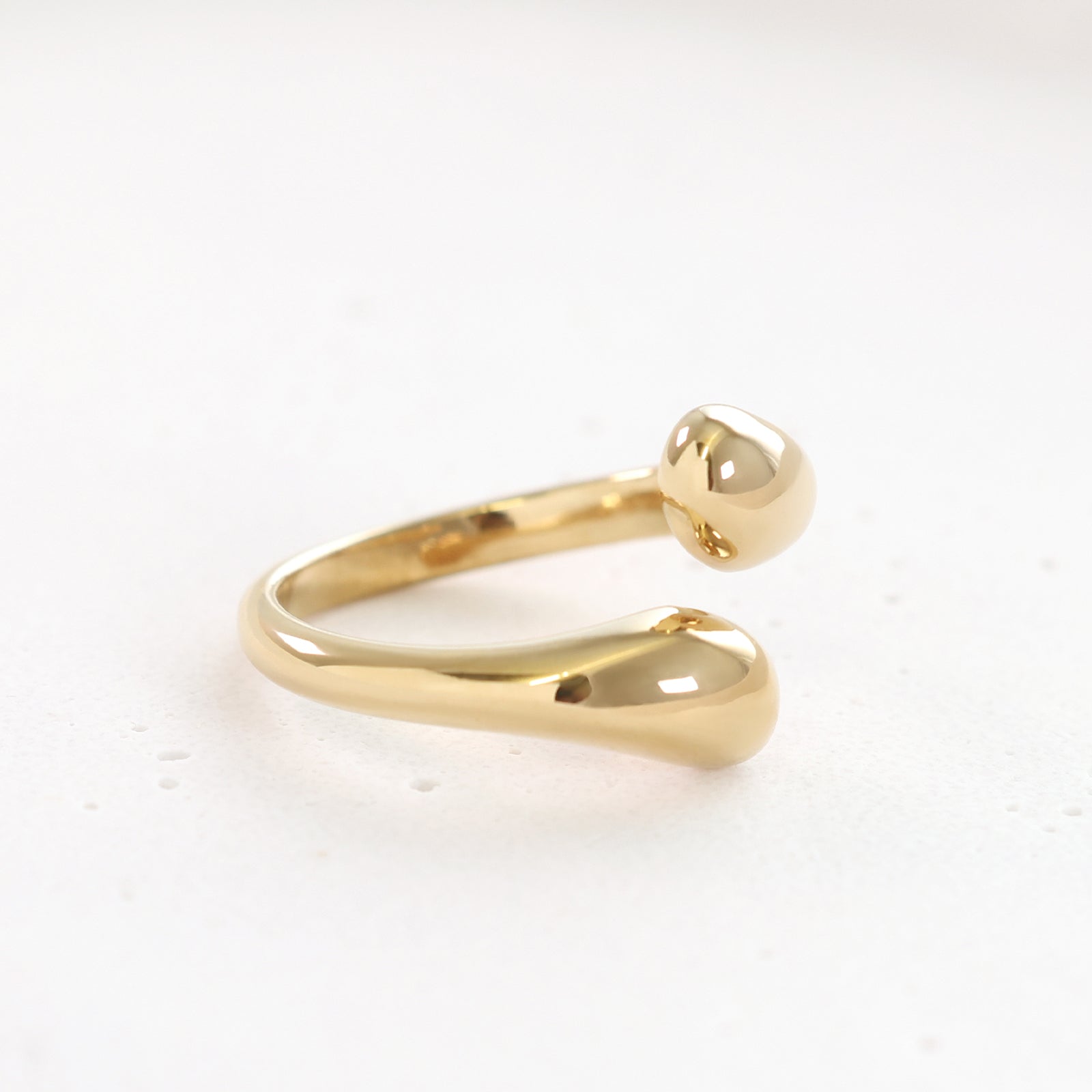 Offener Statement-Ring in Tropfenform