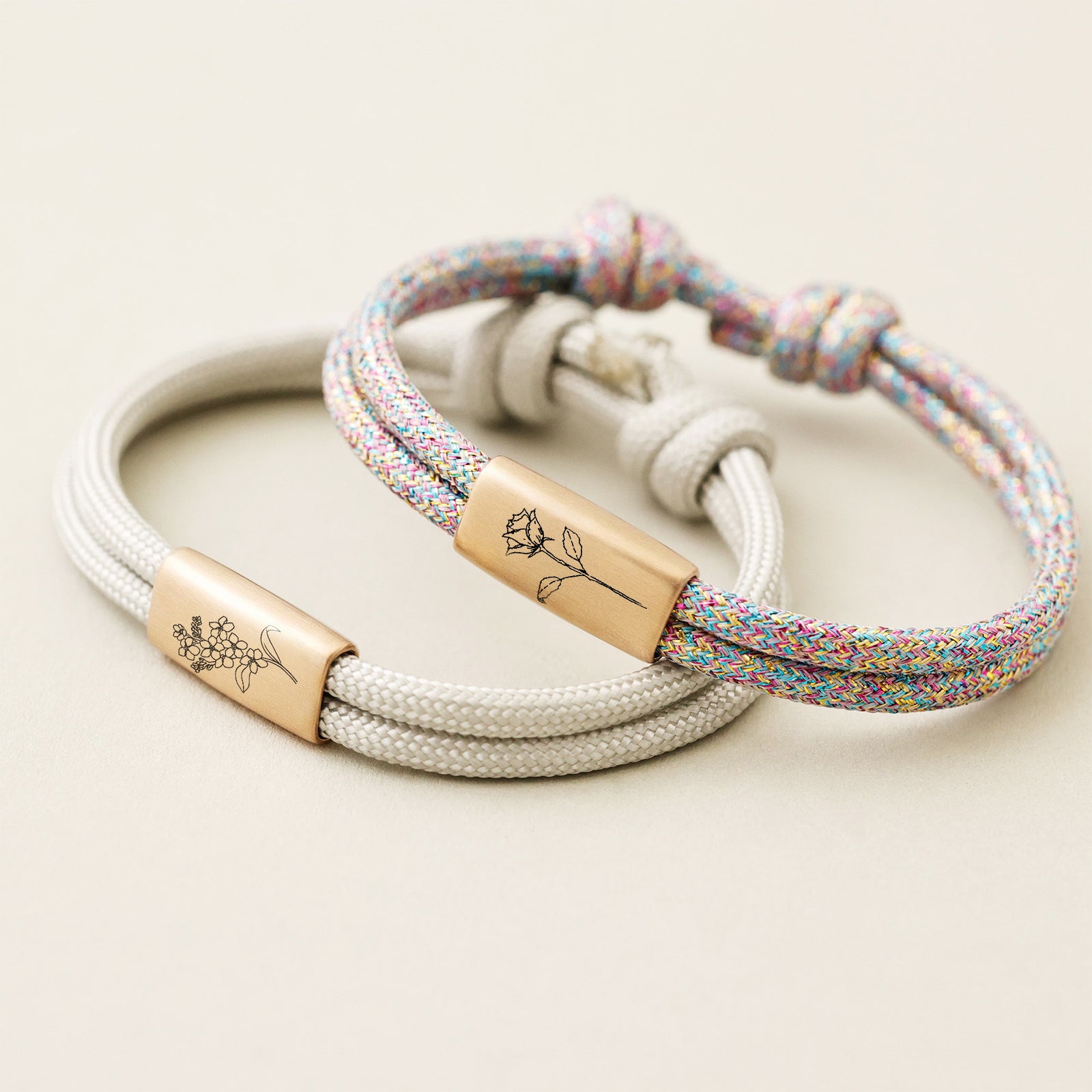 Geburtsblumen Armband aus Segeltau – mit Wunschgravur Damen Armband VIVIANNASCHMUCK