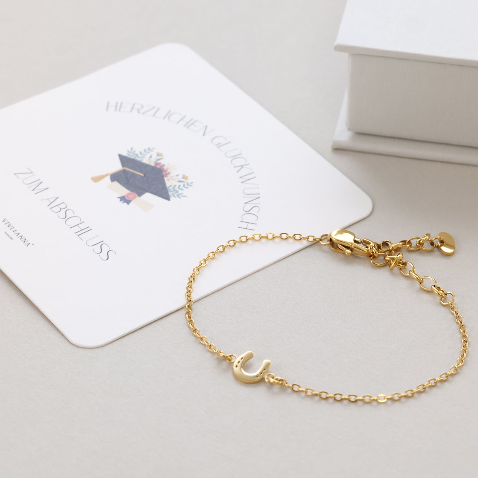 Hufeisen Armband als Glücksbringer – Geschenk zum Abschluss mit Karte Damen Armband VIVIANNASCHMUCK