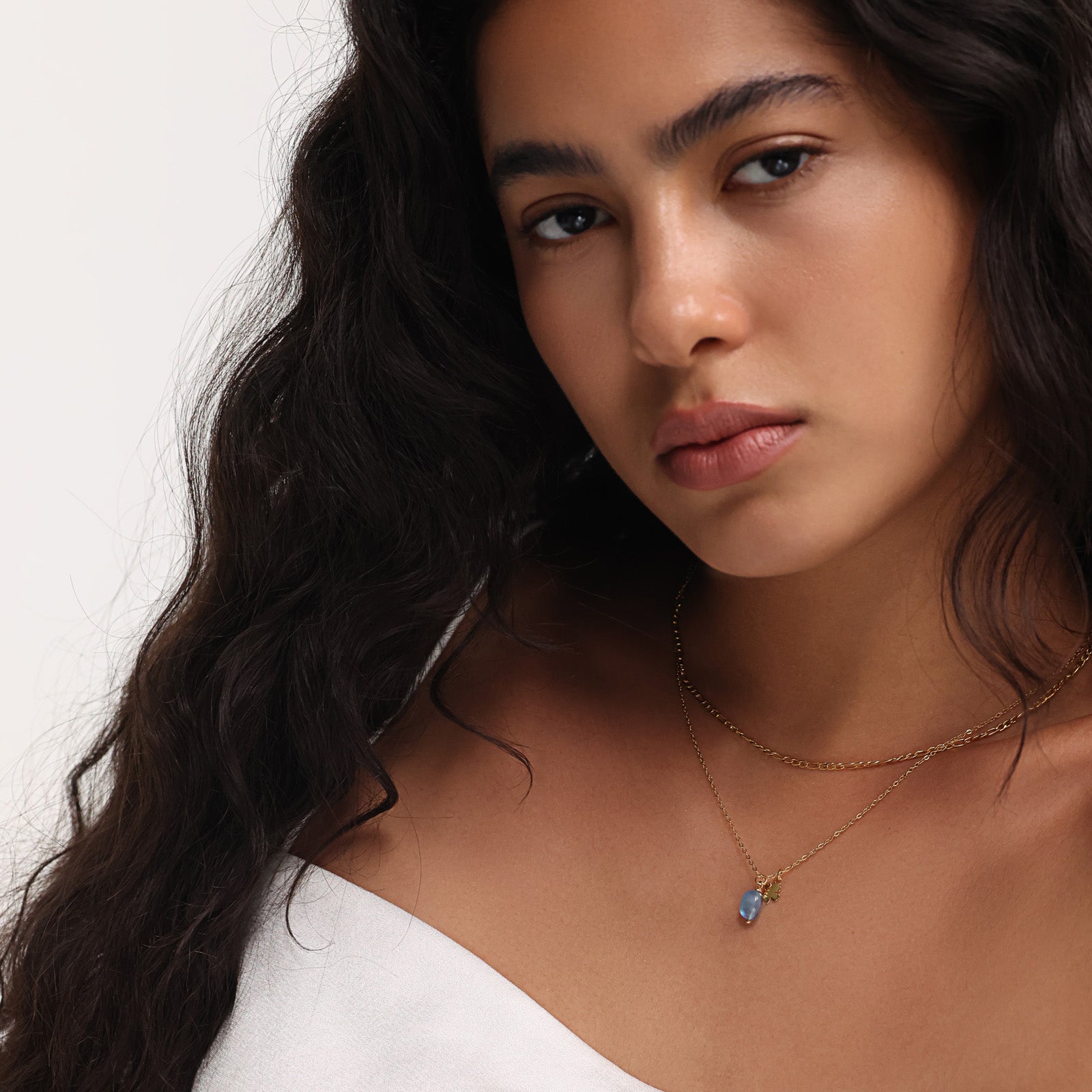 Glücksstein-Kette mit gravierbarem Kleeblatt Damen Halskette VIVIANNASCHMUCK