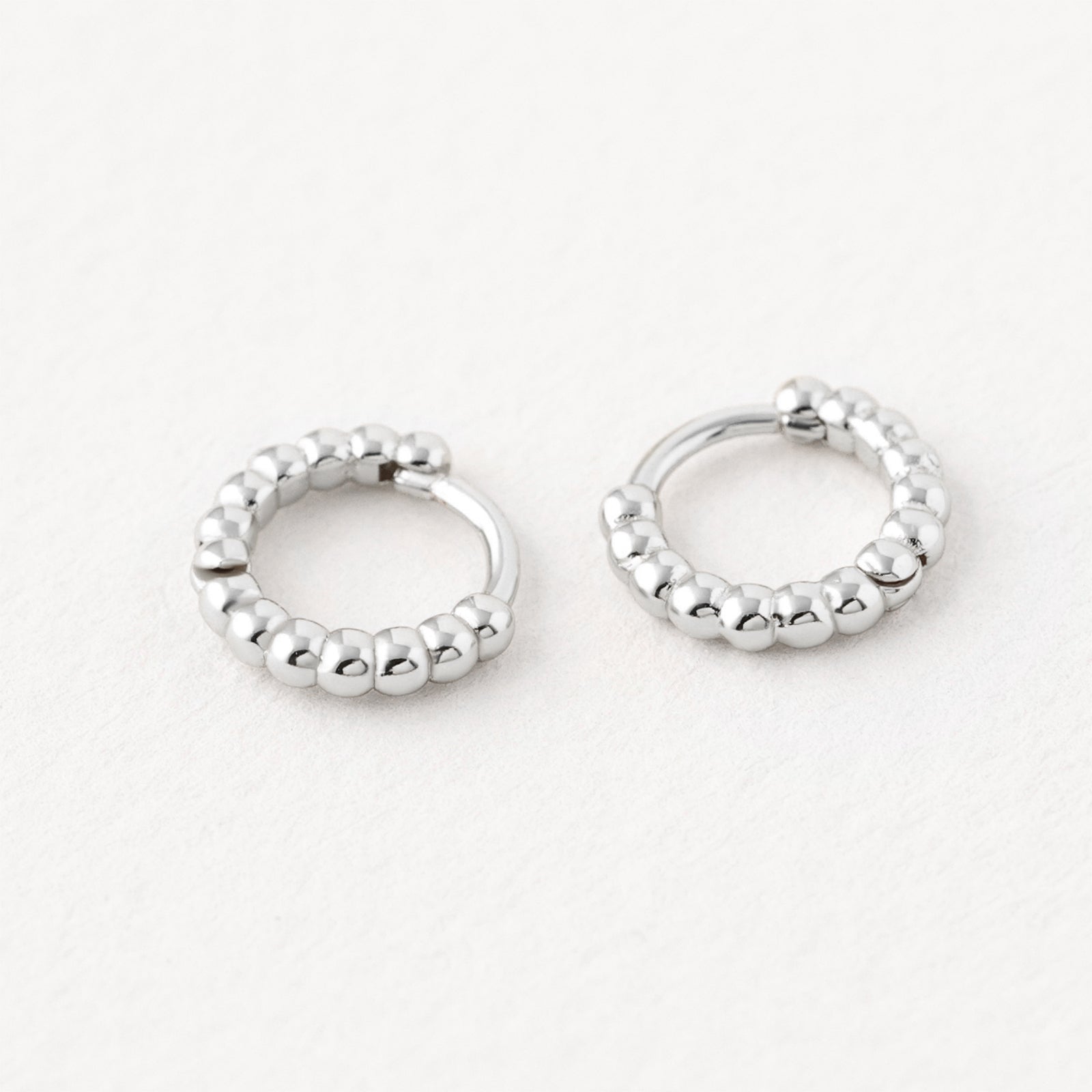 Elegante Kugel Creolen - 925er Sterling Silber Ohrringe VIVIANNASCHMUCK