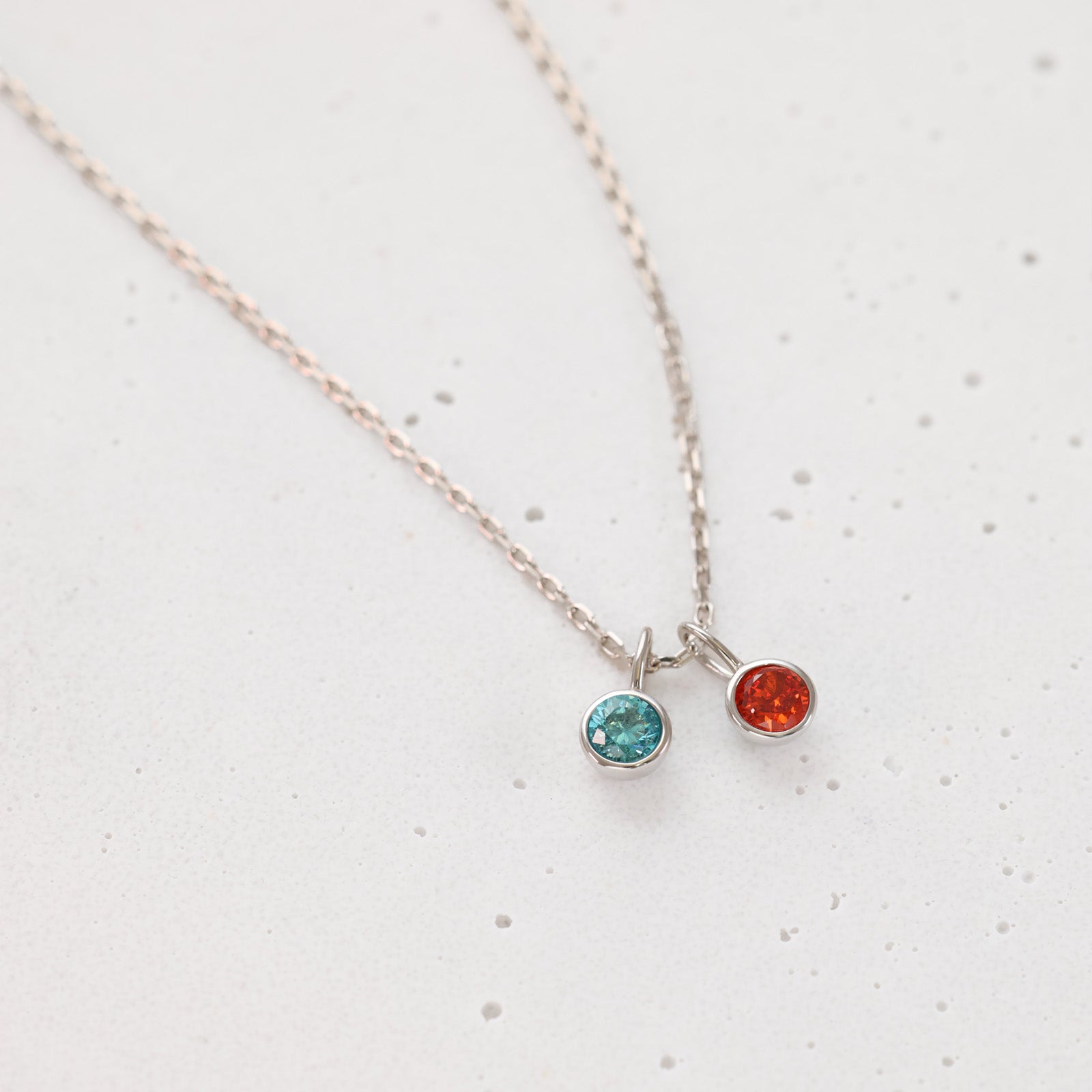 Geburtsstein-Kette mit runden Anhängern aus Zirkonia - 925 Sterling Silber