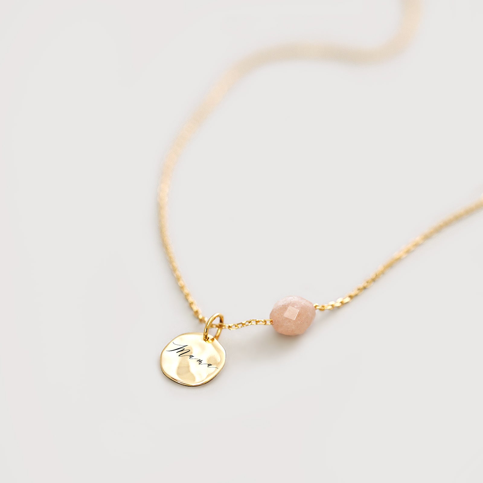 Personalisierte Heilstein-Kette mit Gravurplättchen – 925er Silber