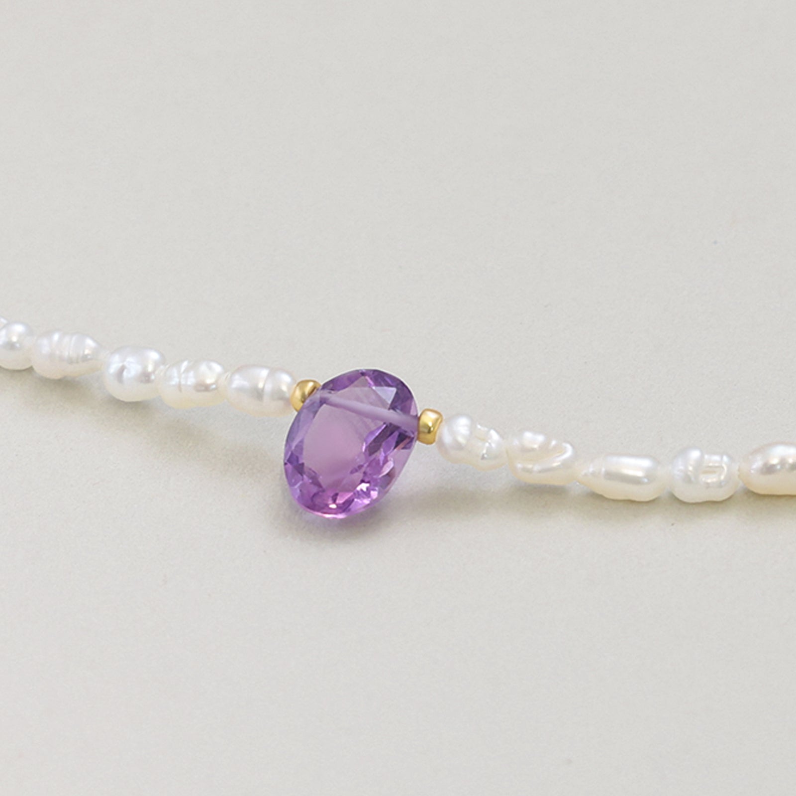 Halskette mit ovalem Amethyst & Süßwasserperlen - 925 Sterling Silber