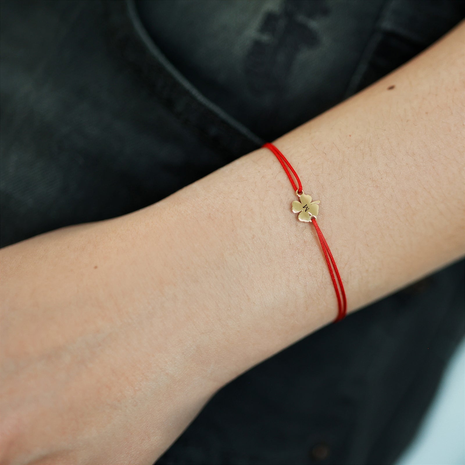 Personalisiertes Glücksbringer Armband mit Kleeblatt