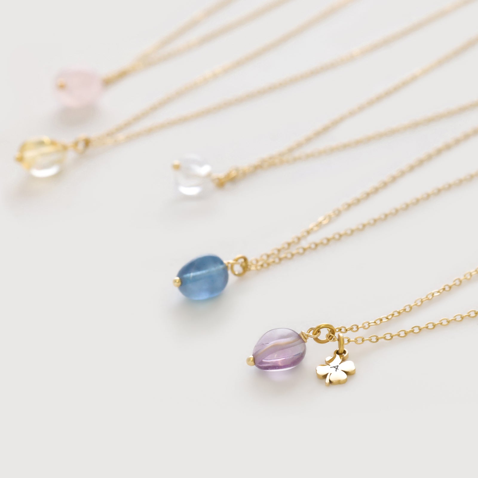 Glücksstein-Kette mit gravierbarem Kleeblatt