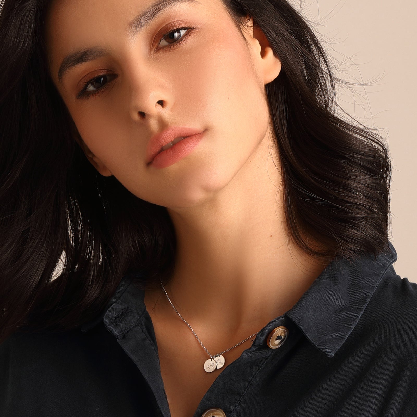 Personalisierte Ketten mit rundem Plättchen aus 925er Sterlingsilber - VIVIANNASCHMUCK