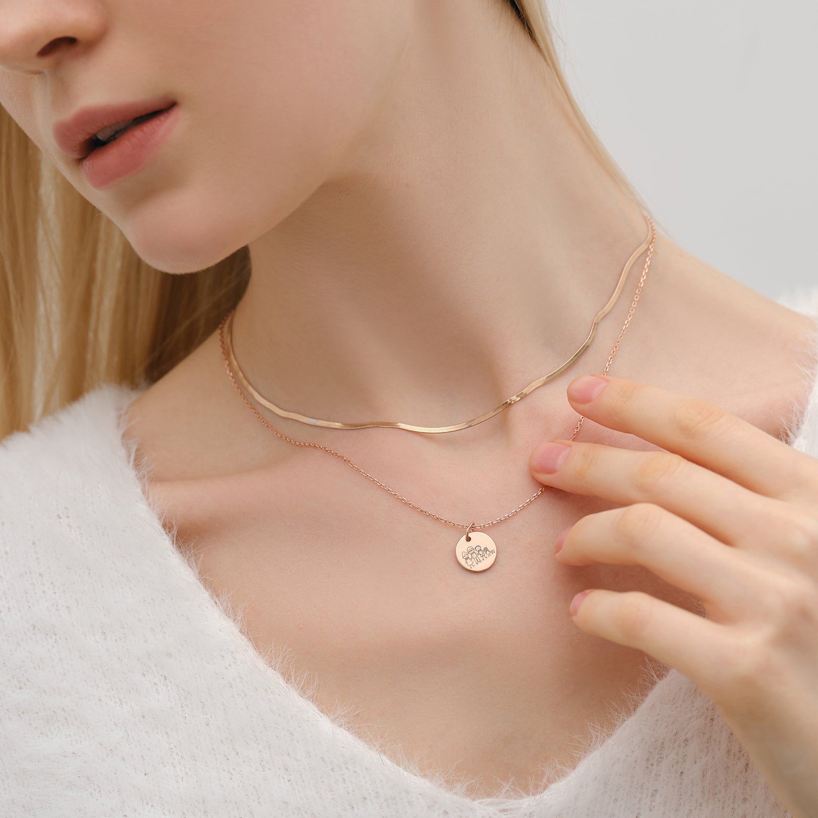 Familienkette mit Wunschgravur – Dein Design, deine Familie