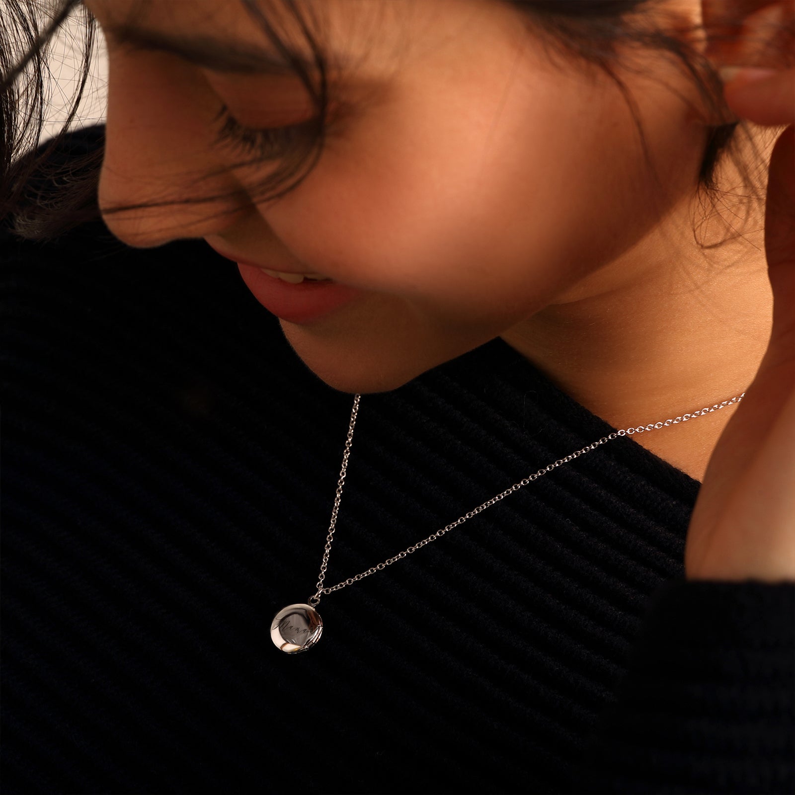 Mini Foto Medaillon Kette mit Gravur - 925er Silber