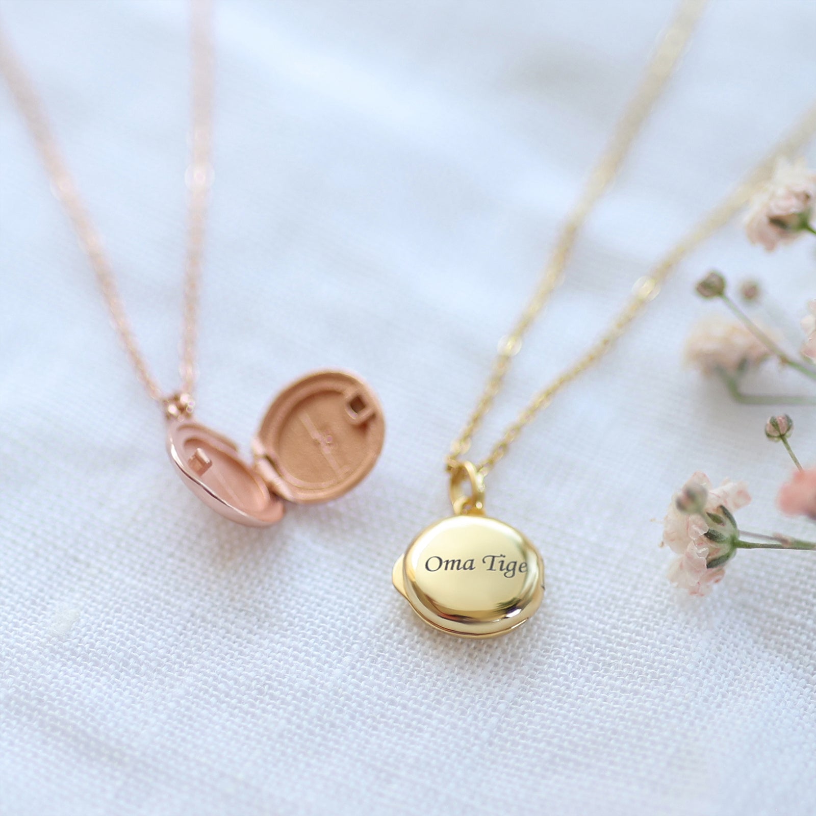 Mini Foto Medaillon Kette mit Gravur - 925er Silber Damen Halskette VIVIANNASCHMUCK