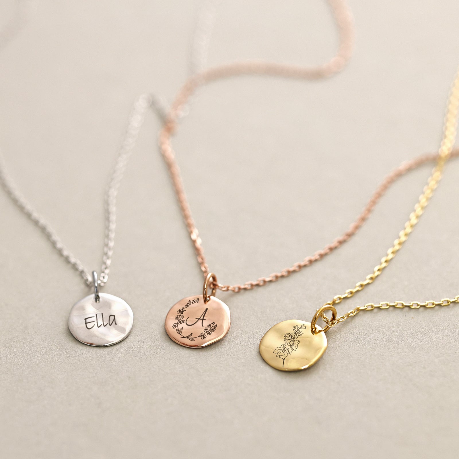 Personalisierte Hammerschlag Halskette - 925er Sterling Silber Damen Halskette VIVIANNASCHMUCK