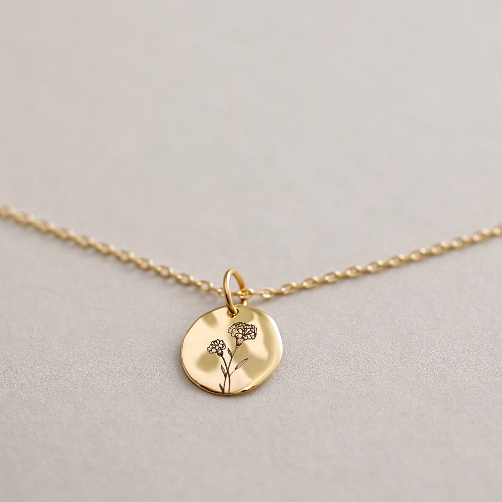 925er Silber Geburtsblumen Kette - Personalisierte Hammerschlag Halskette - Gehämmerte Plättchen Halskette - Florale Halskette - KE019 - VIVIANNASCHMUCK