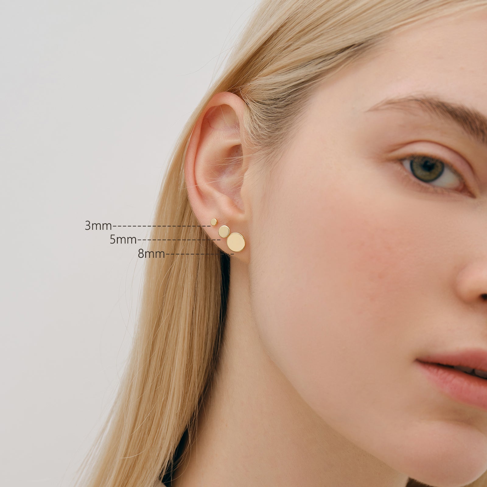 Runde personalisierte Ohrstecker - VIVIANNASCHMUCK