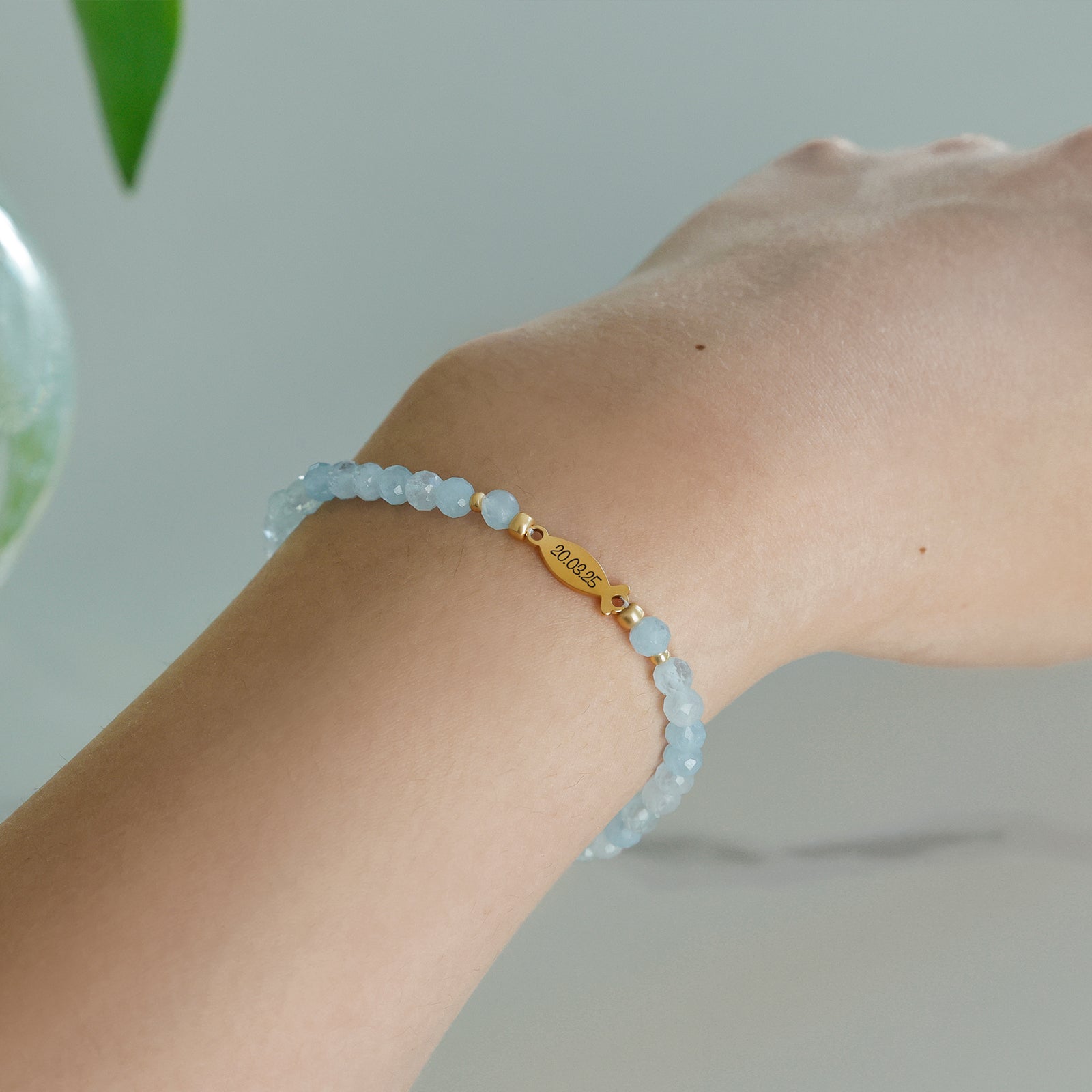 Aquamarin Ichthys-Armband - Geschenk zur Konfirmation mit Karte