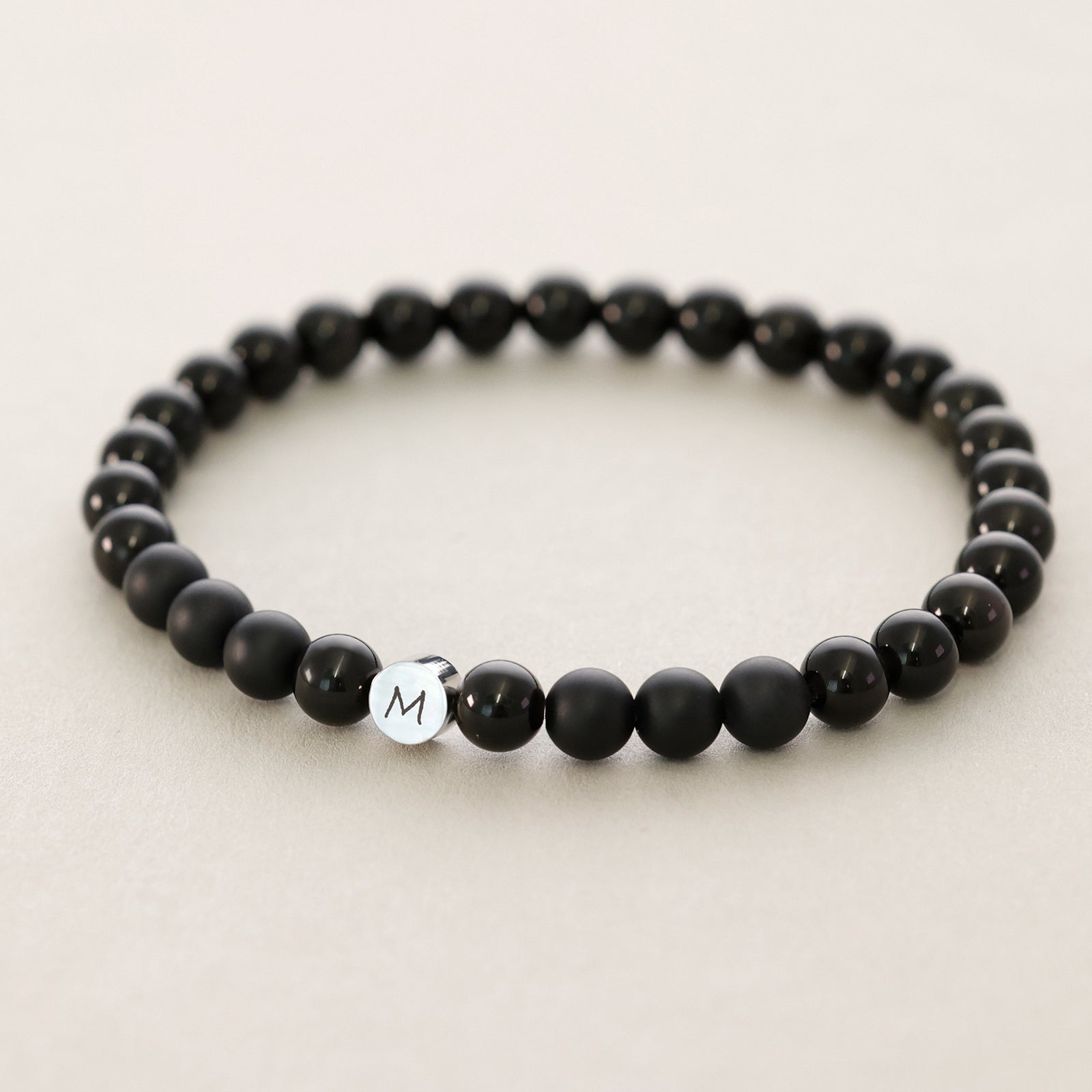 Armband mit Obsidian- und schwarzen mattierten Onyx-Perlen