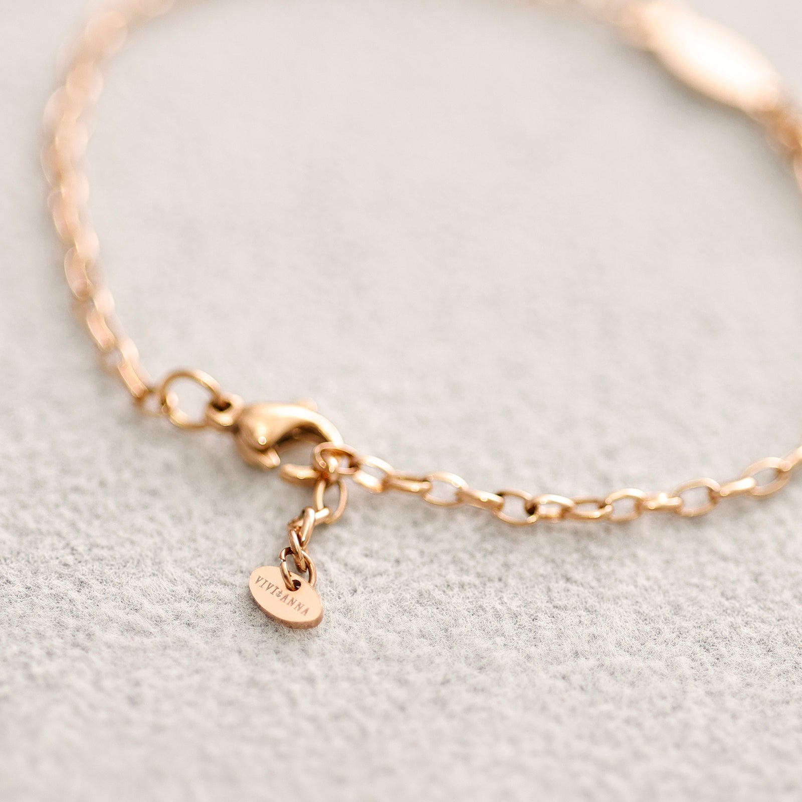 Personalisiertes Ichthys Armband mit Geburtsstein