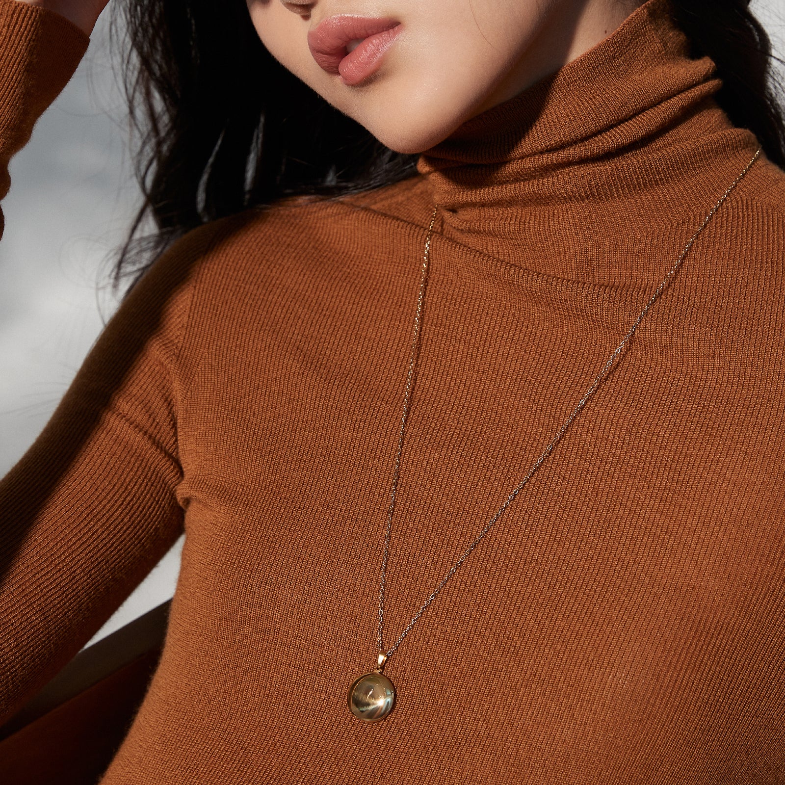 Personalized Locket Necklace – Photo Locket | VIVIANNA