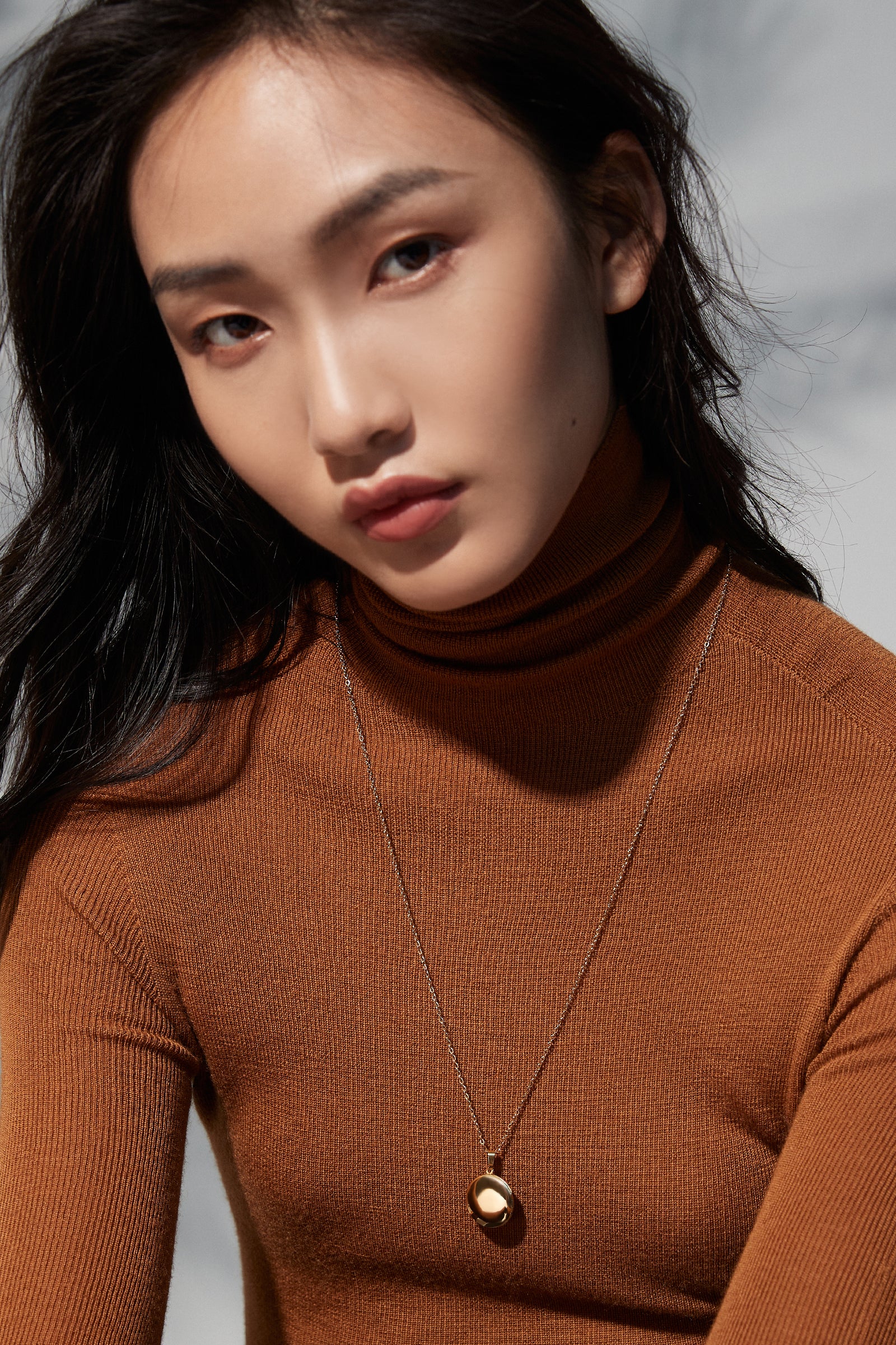 Personalized Locket Necklace – Photo Locket | VIVIANNA