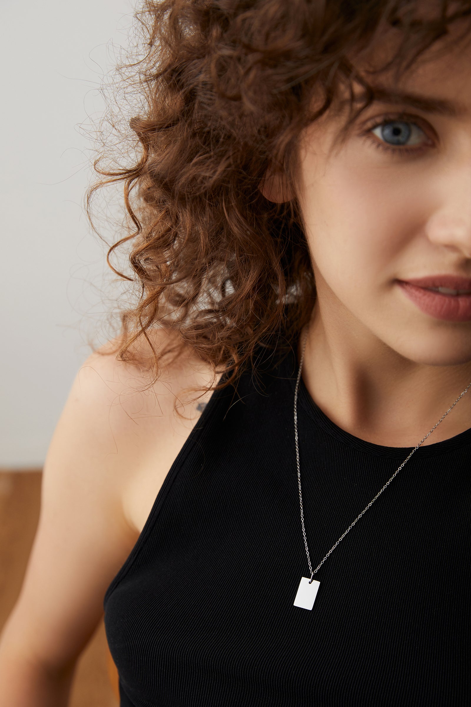 Rechteckige Geburtsblumen Kette