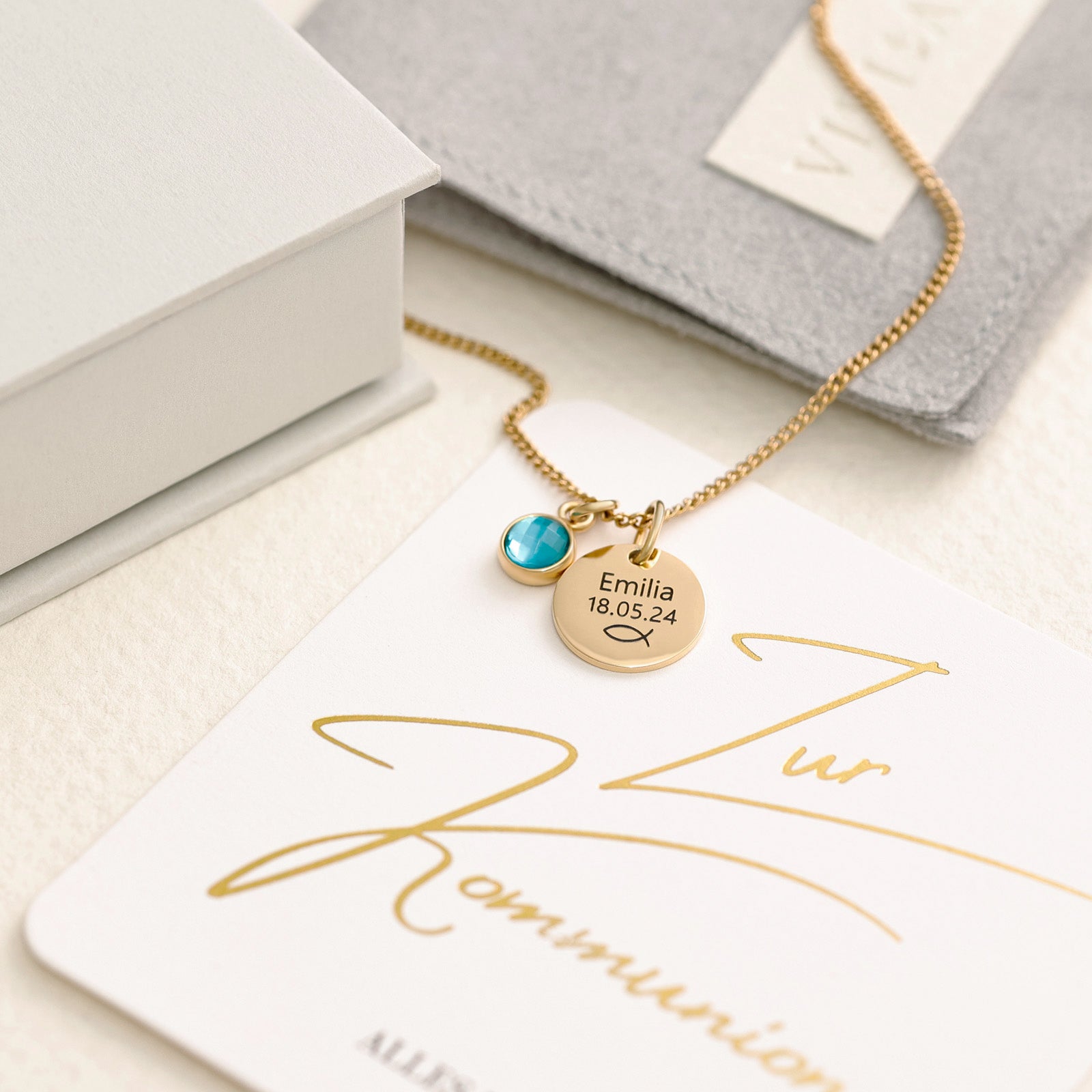 Personalisierte Kette mit Geburtsstein - Gravur Familienkette - Edelstahl - Namenskette - Konfirmation - Kommunion - Firmung - KE008 - VIVIANNASCHMUCK