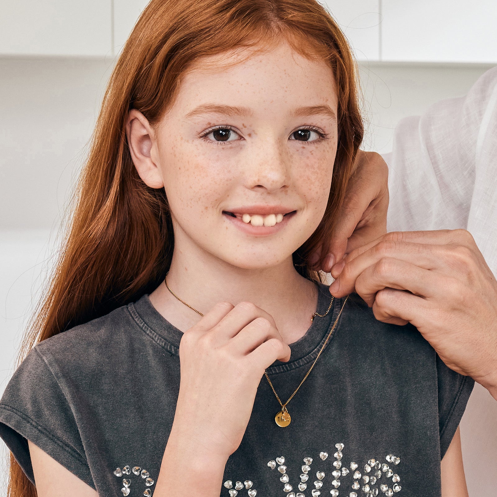 Personalisierte Kette mit Kleeblatt - Glückskette - Edelstahl - Freundschaftskette - Kette mit Gravur - Familienkette - Namenskette - KE009 - VIVIANNASCHMUCK
